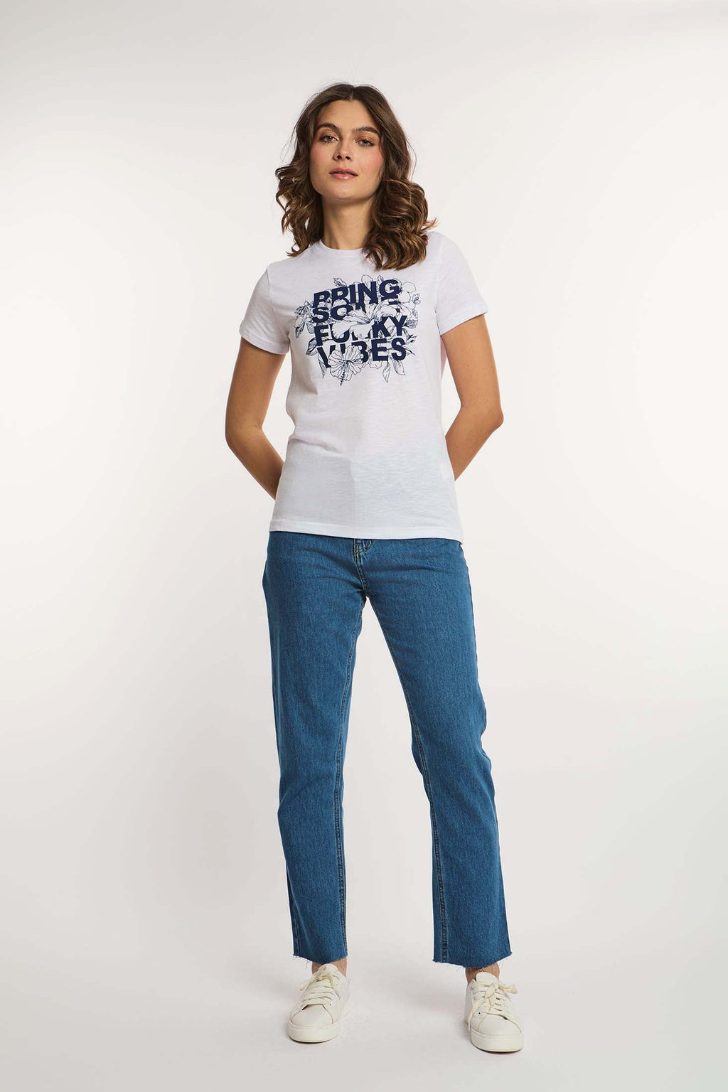 Women  T-Shirt Regular Fit With Short Sleeves White