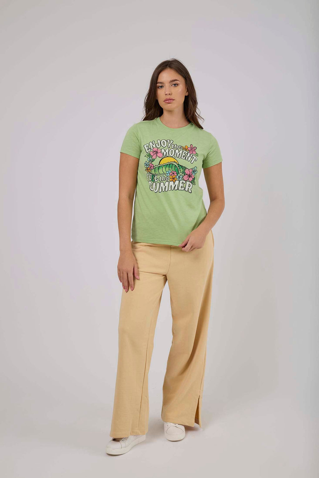 Women  T-Shirt Regular Fit With Short Sleeves Green