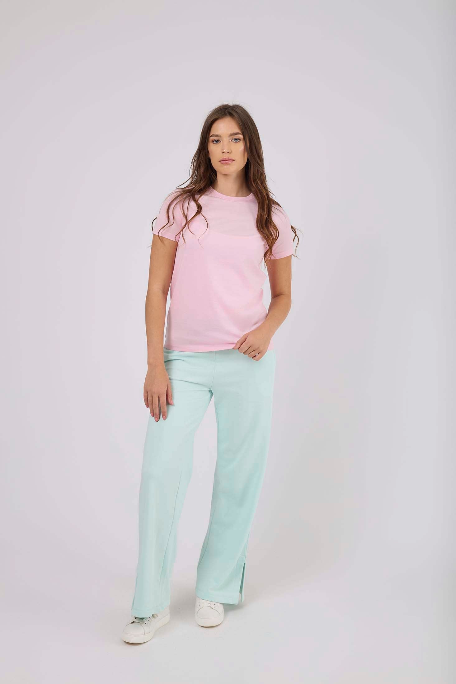 تي شيرت نسائي بقصّة عادية باللون الوردي