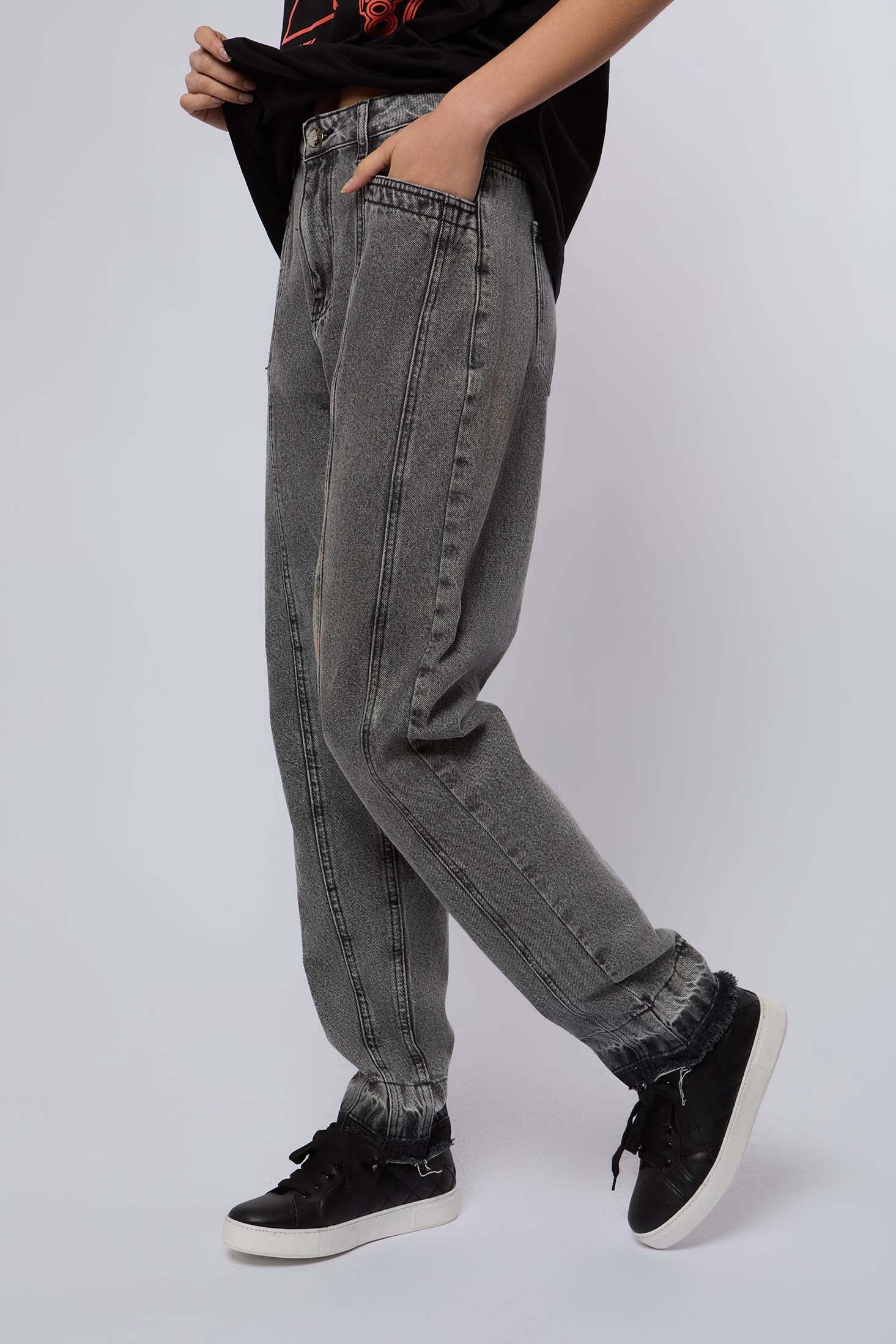 Women Denim Regular Fit Length Jeans Grey