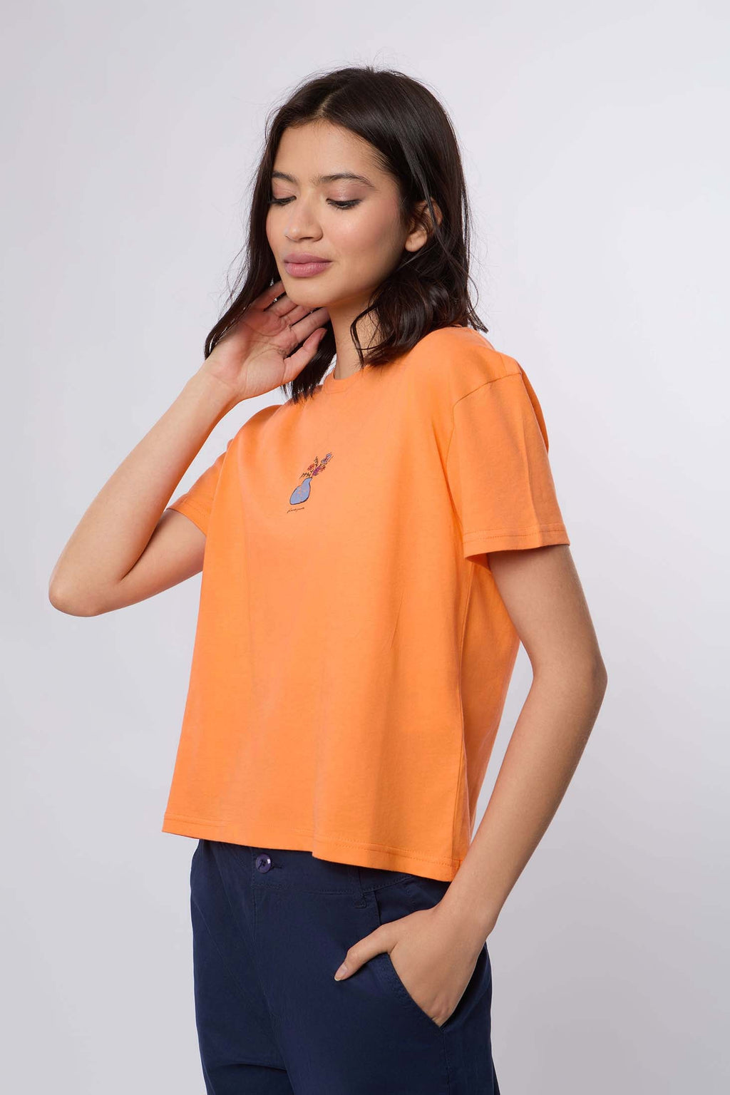 Women  T-Shirt Oversize With Short Sleeves orange