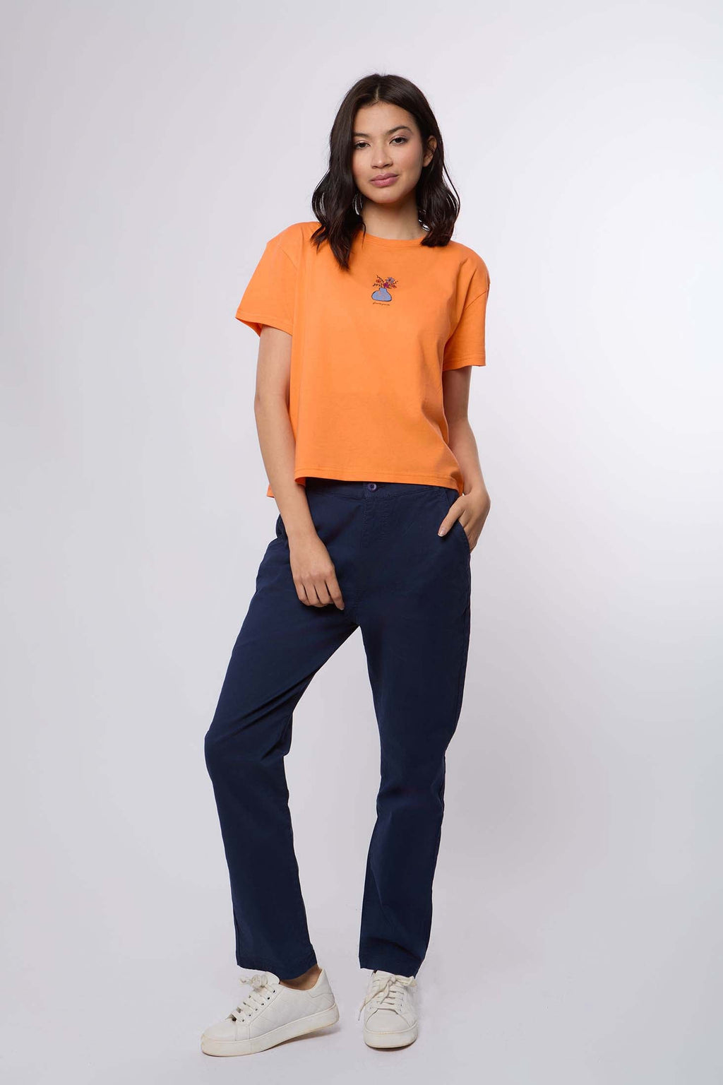 Women  T-Shirt Oversize With Short Sleeves orange