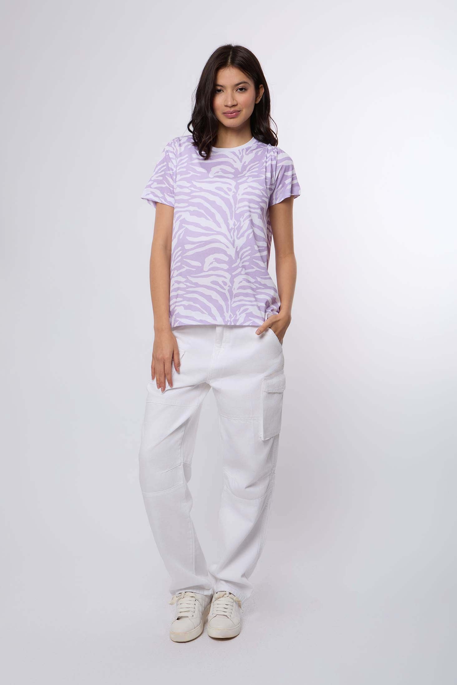 Women  T-Shirt Regular Fit With Short Sleeves Pink