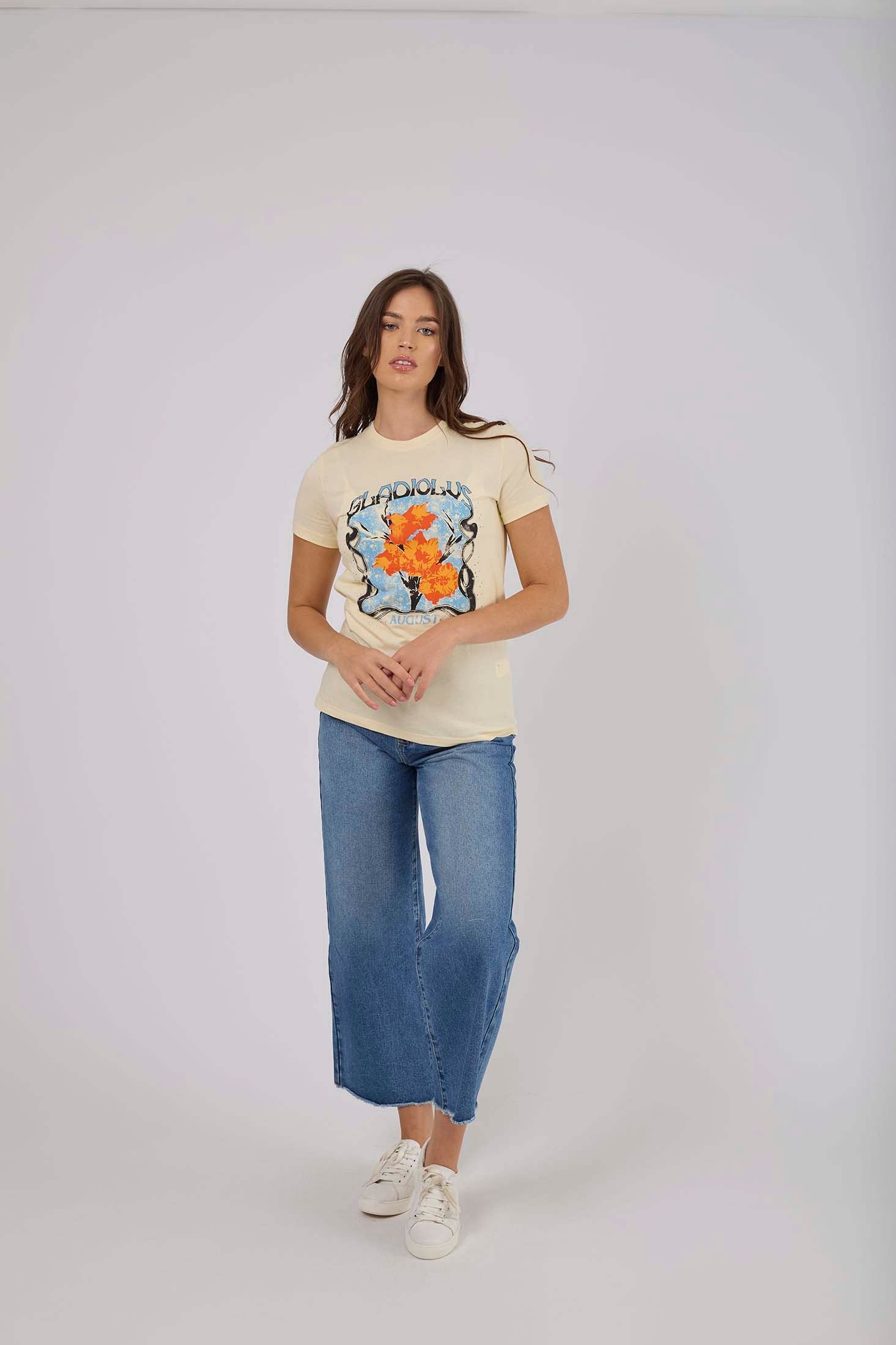 Women  T-Shirt Regular Fit With Curved Hem Shirt Tail orange