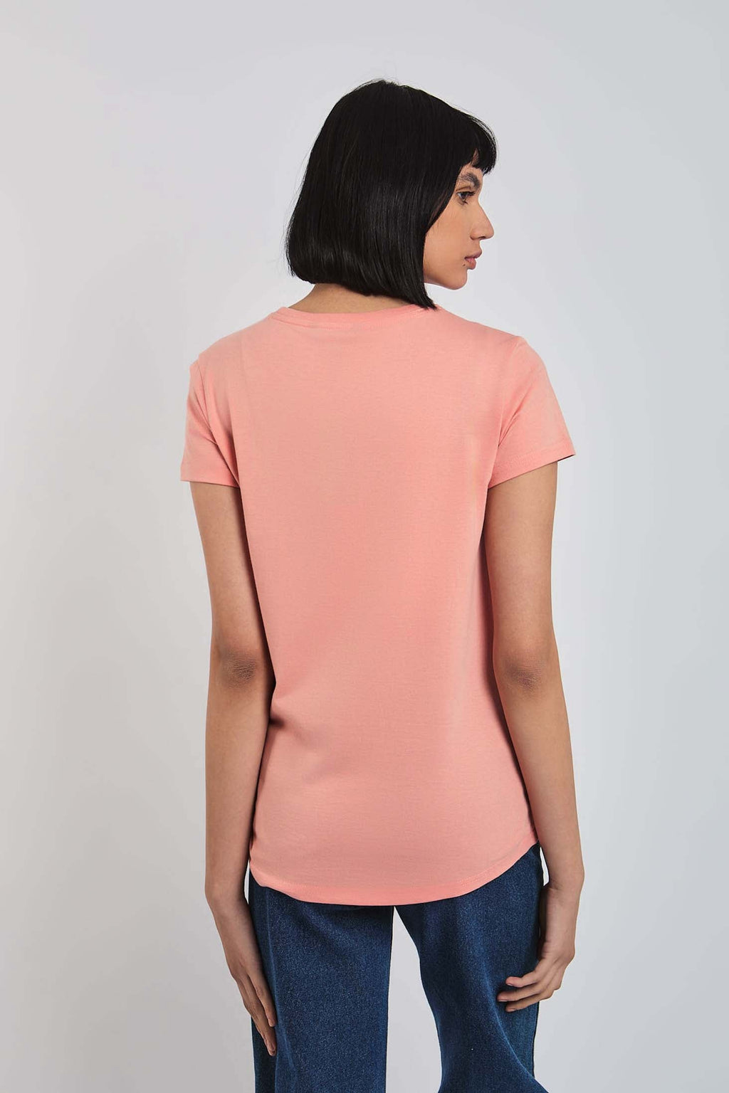 Women  T-Shirt  Regular Fit  With Curved Hem Shirt Tail Pink