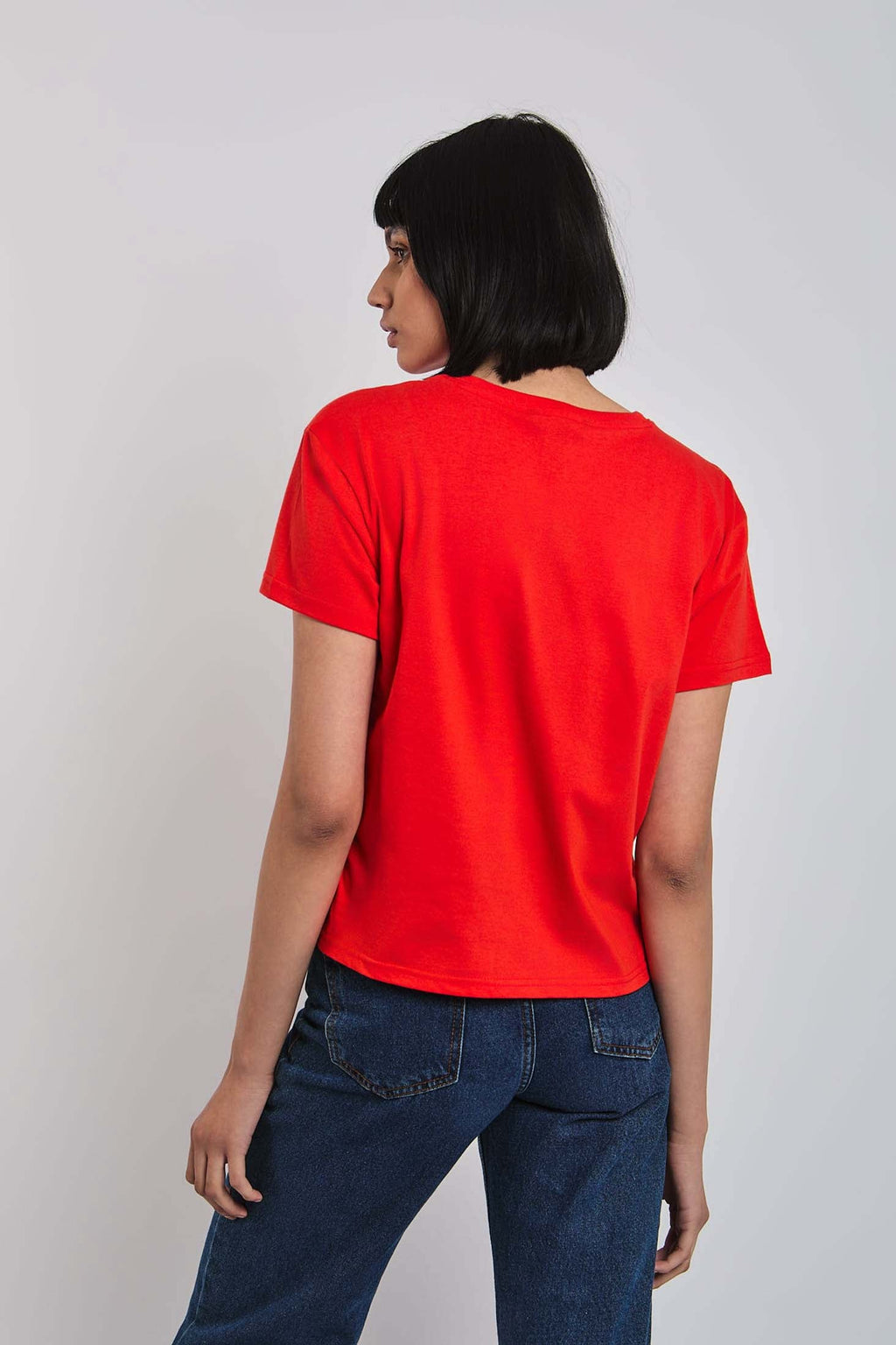 Women-T-Shirt  Short Sleeve CroppedWomen Red