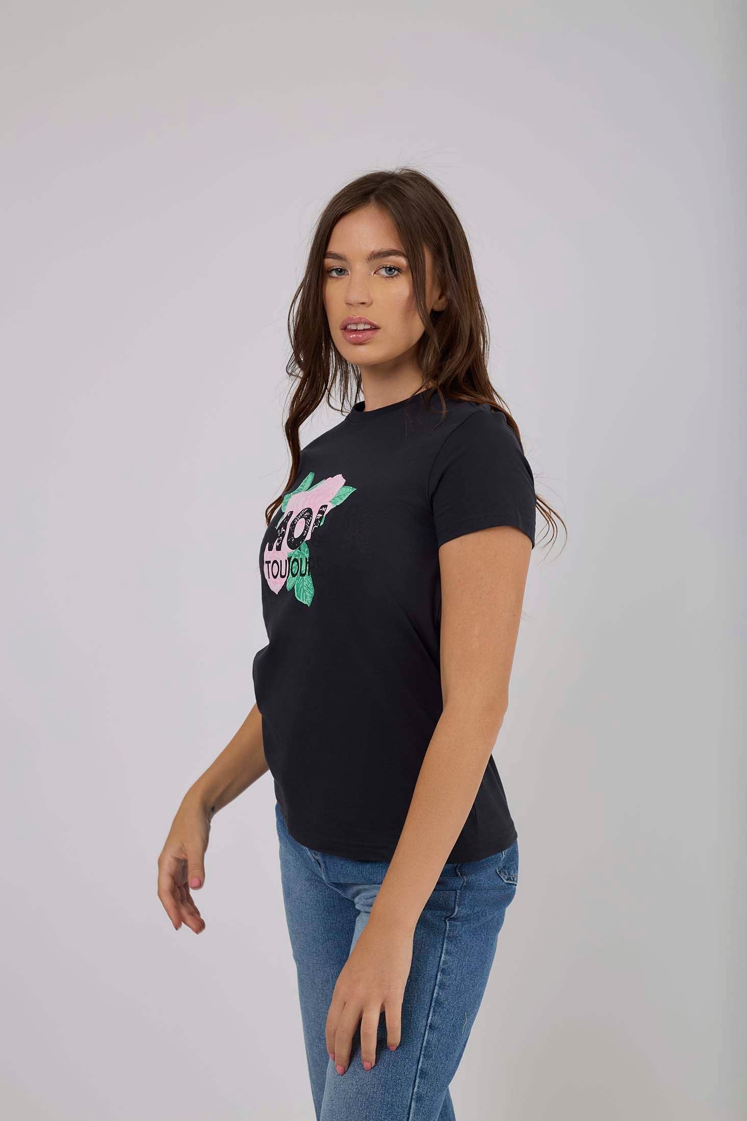 Women-T-Shirt  Regular Fit Women With Short Sleeves