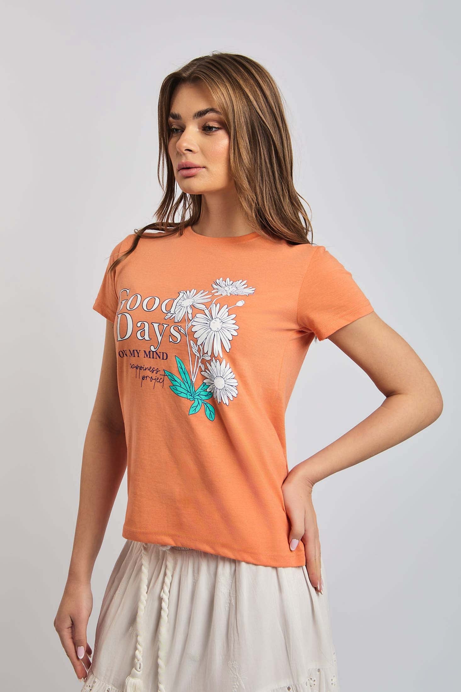 Women  T-Shirt  Regular Fit  With Short Sleeves orange