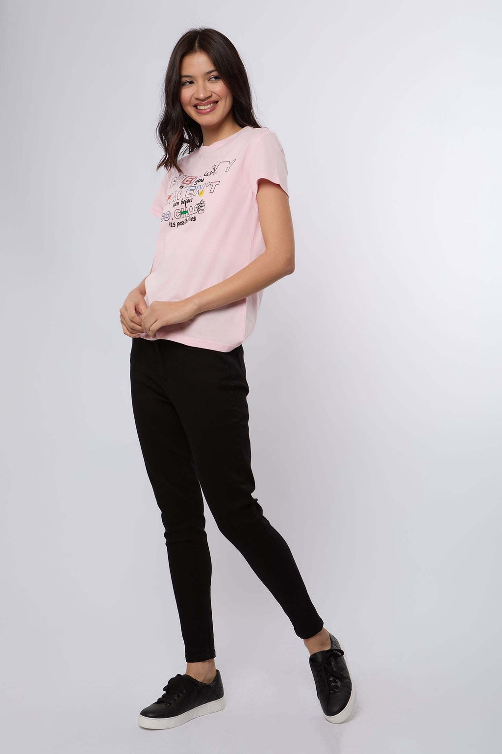 Women-T-Shirt  Regular FitWomen With Short Sleeves Pink