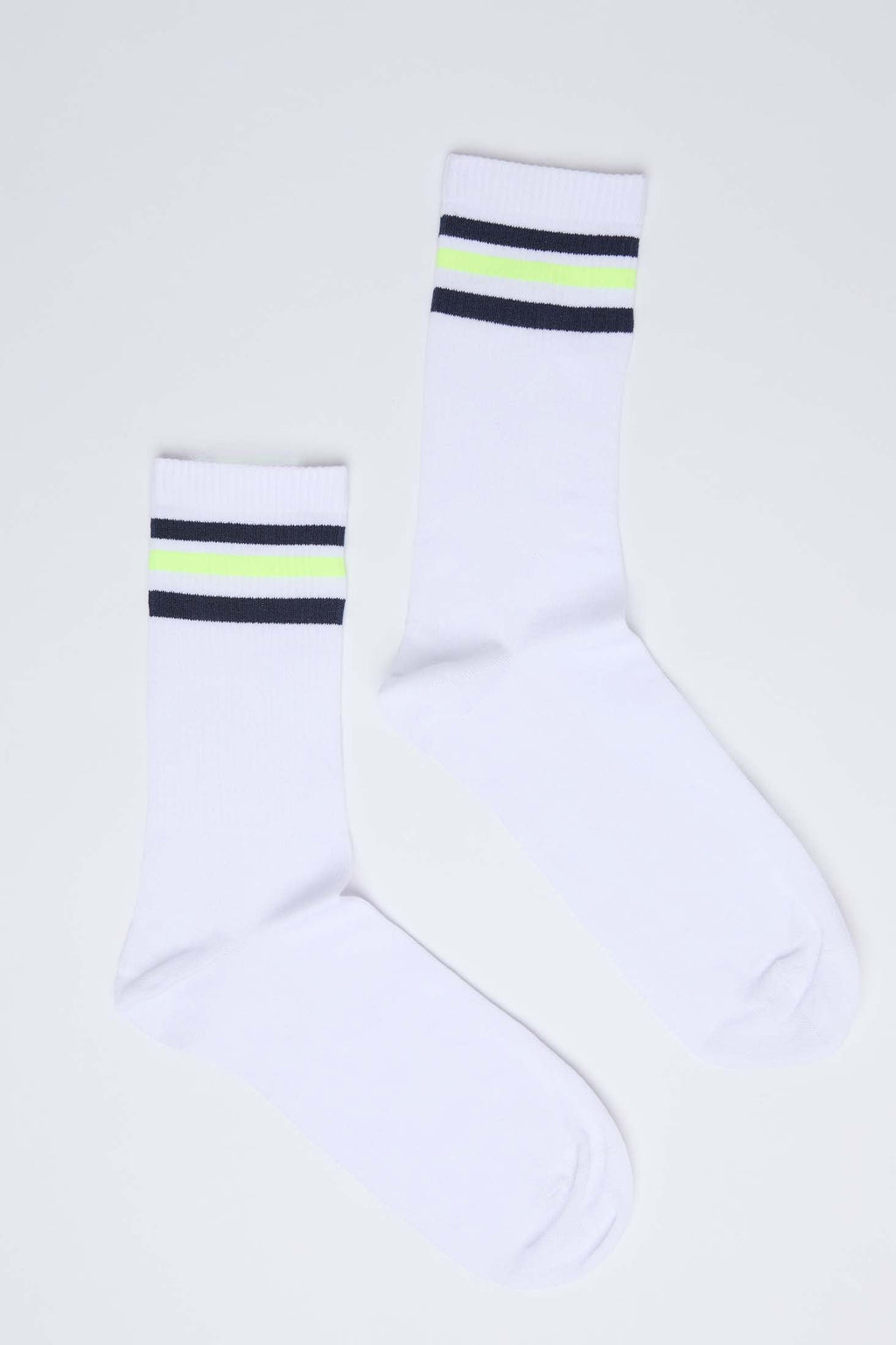 Lined Edge Slip On Casual Socks