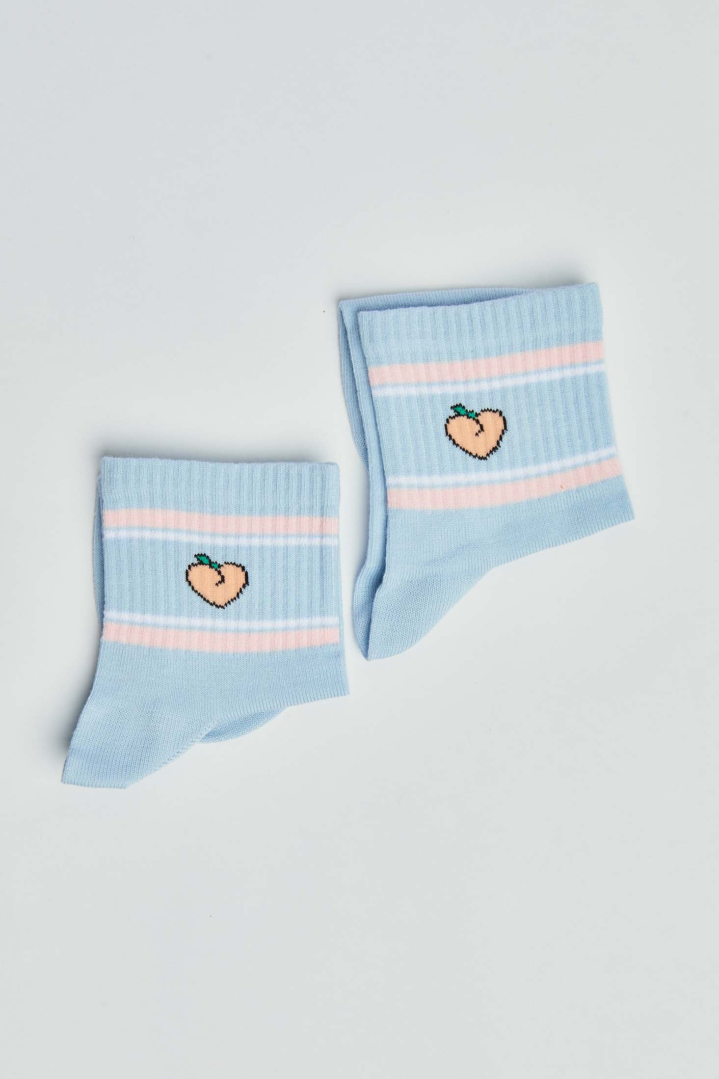 Comfy Ankle Socks with Peach Design