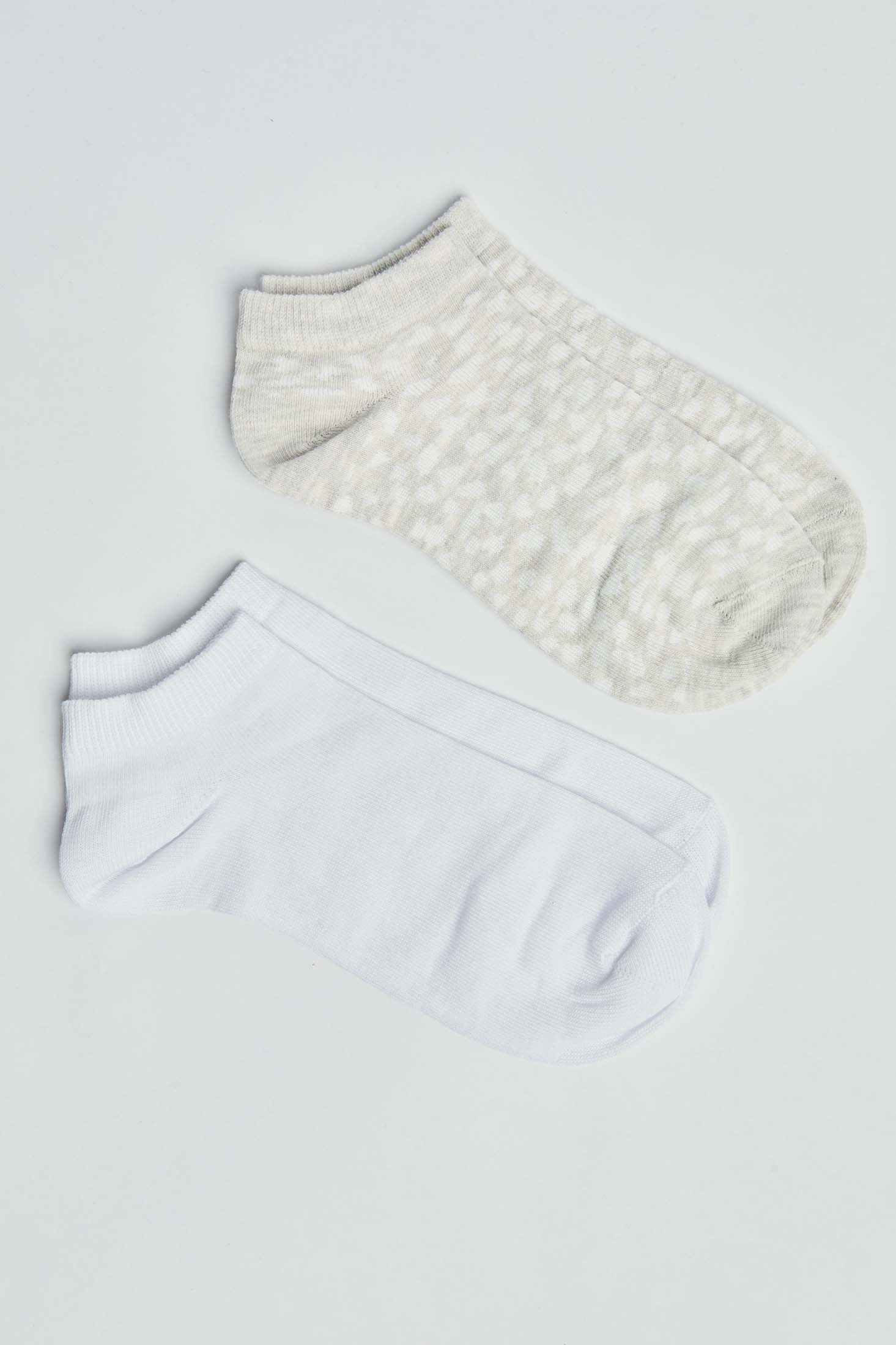 جوارب نسائية قطنية متعددة الألوان