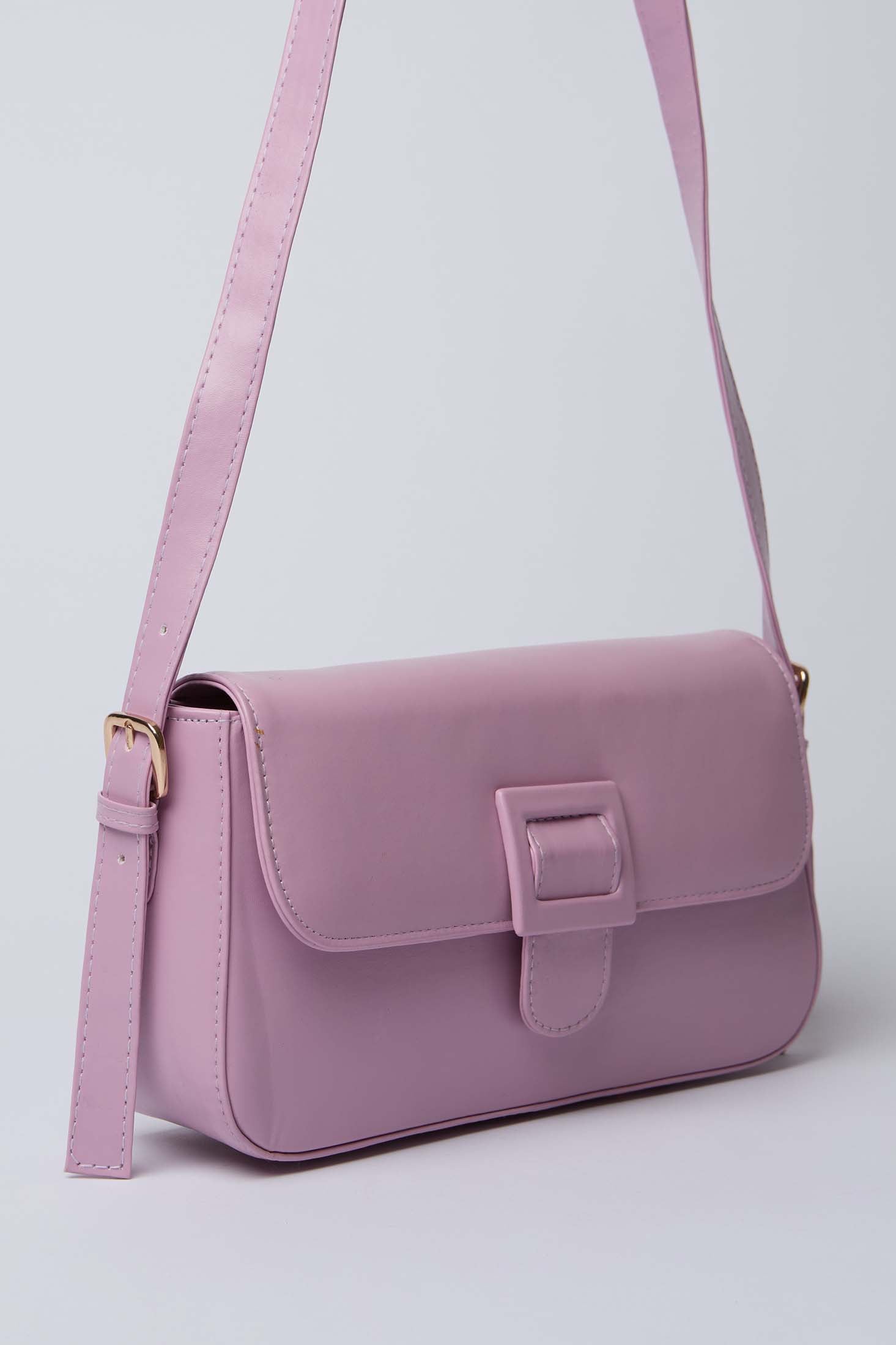 Women-Bag  Faux LeatherWoWomen With Front Buckel And Adjustable Shoulder Strap 24*13*6.5 CM Purple