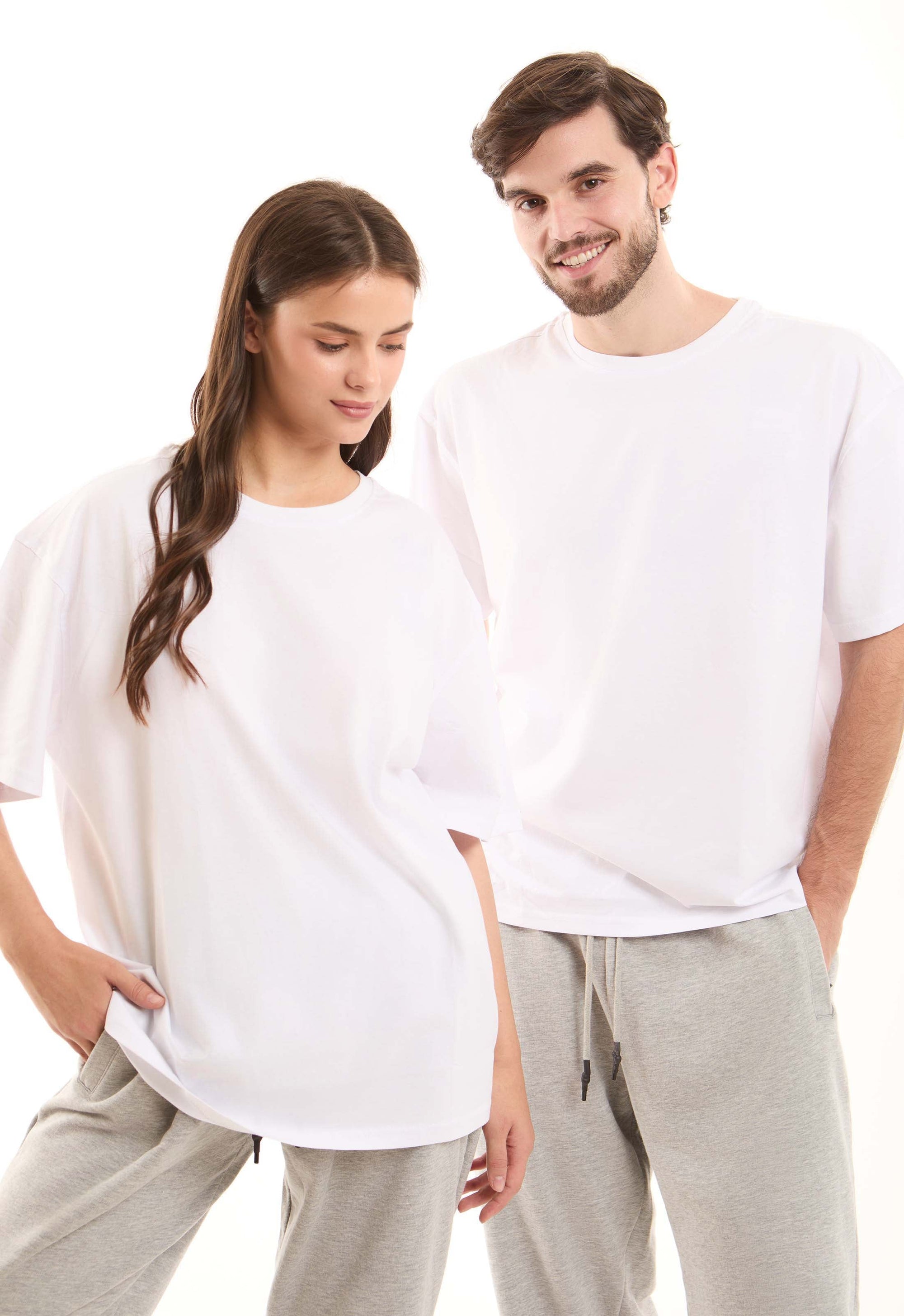 Unisex Elbow-Sleeves Solid Basic Tee