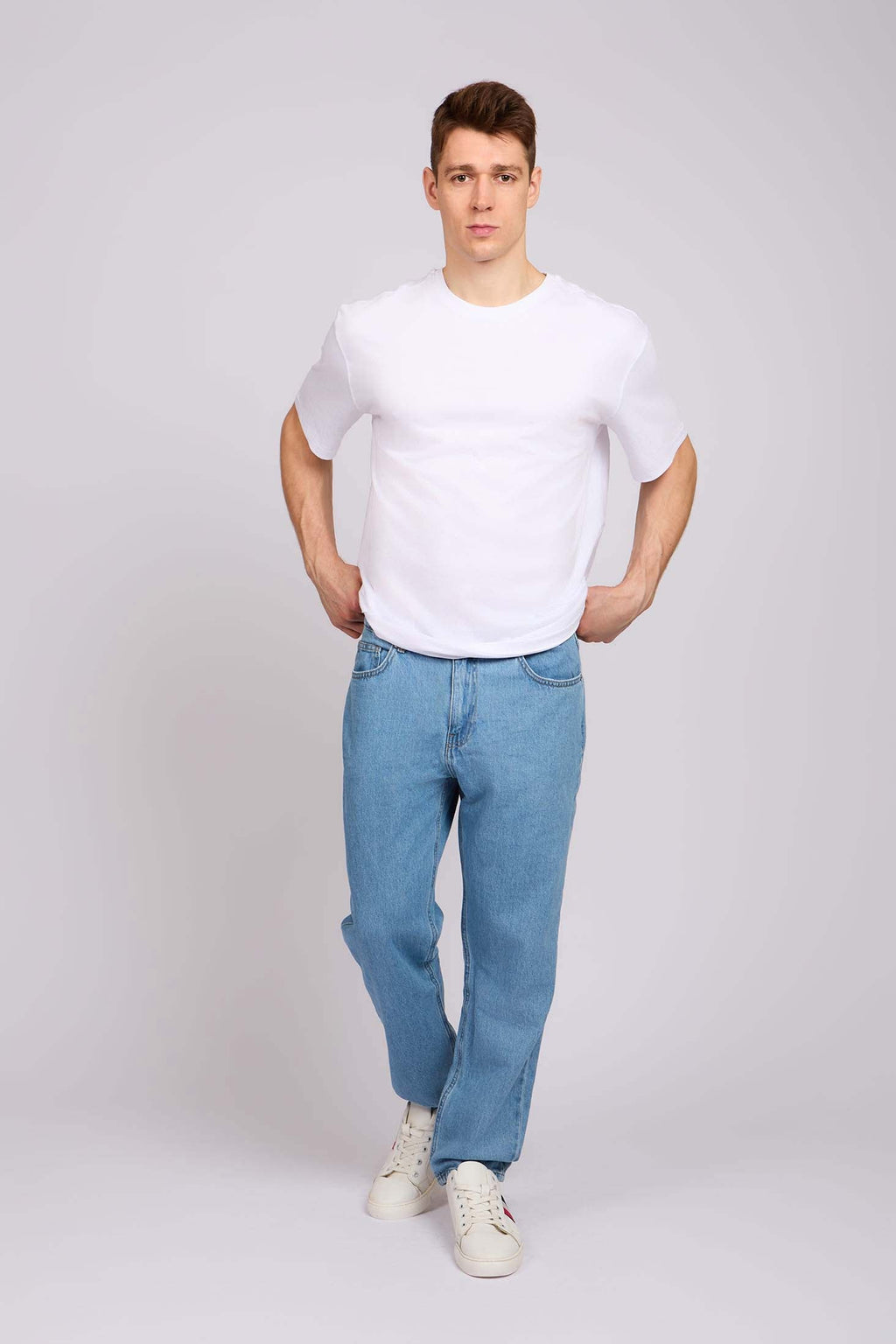 Everyday Classic Straight-Leg Pants