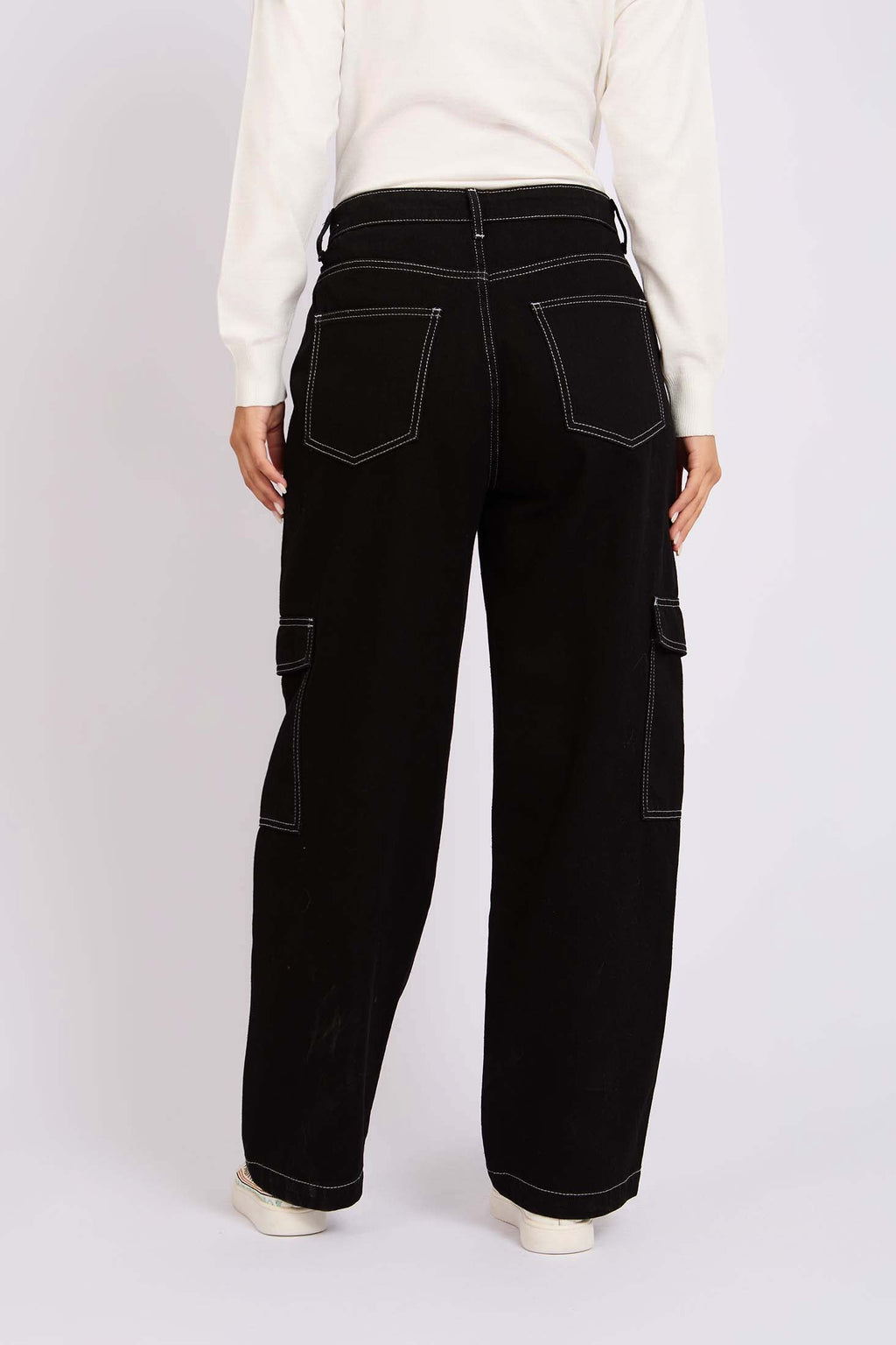 Women Black Wide Leg Overstitch Denim Pant