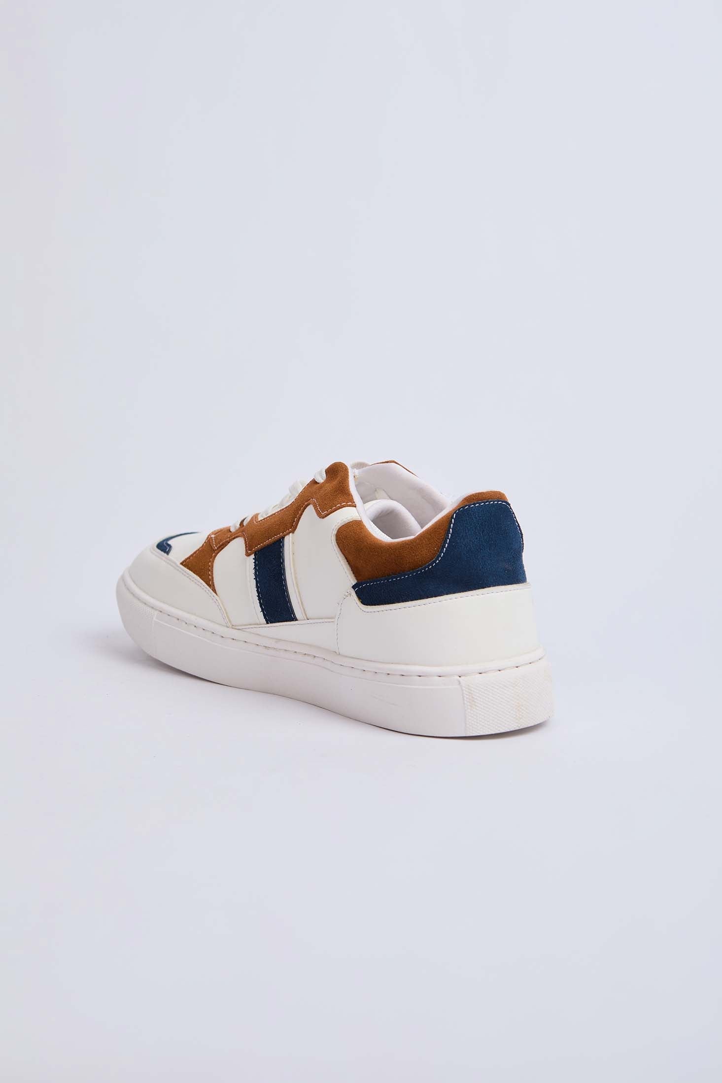 Men  Shoes Sneakers White