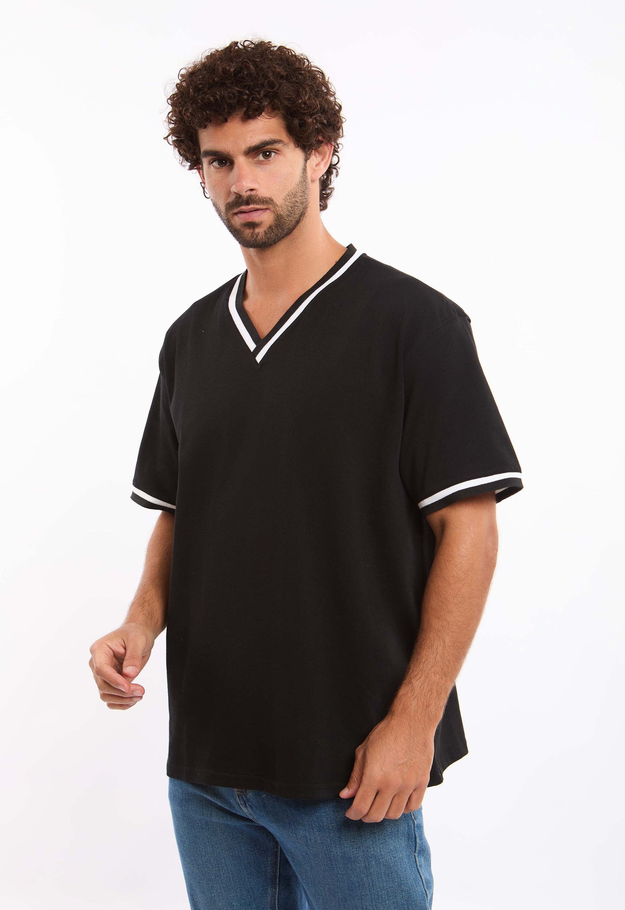 Lined Elbow Sleeves with V-Neck Relaxed Tee