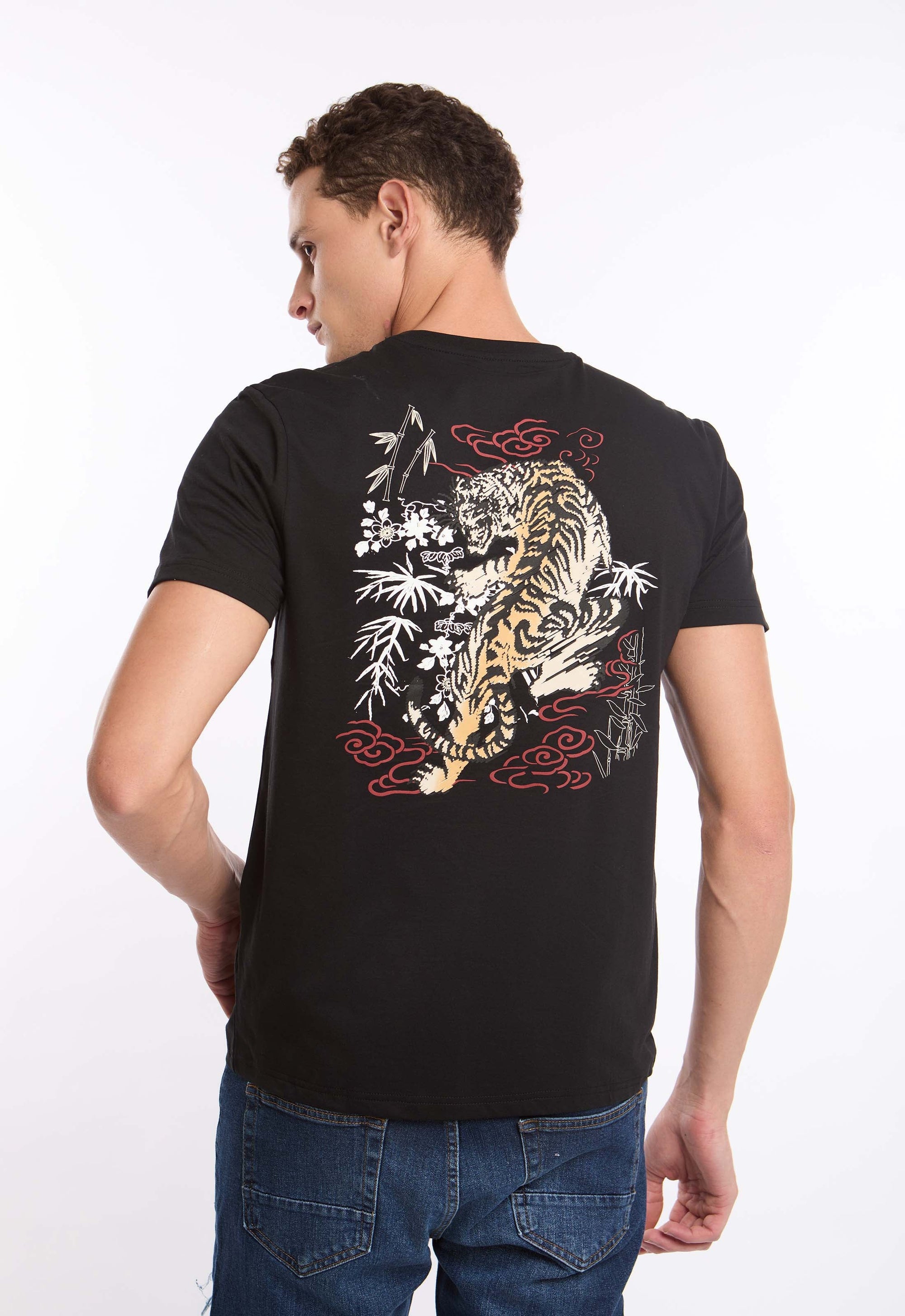 Basic Crew Neck Solid Tee