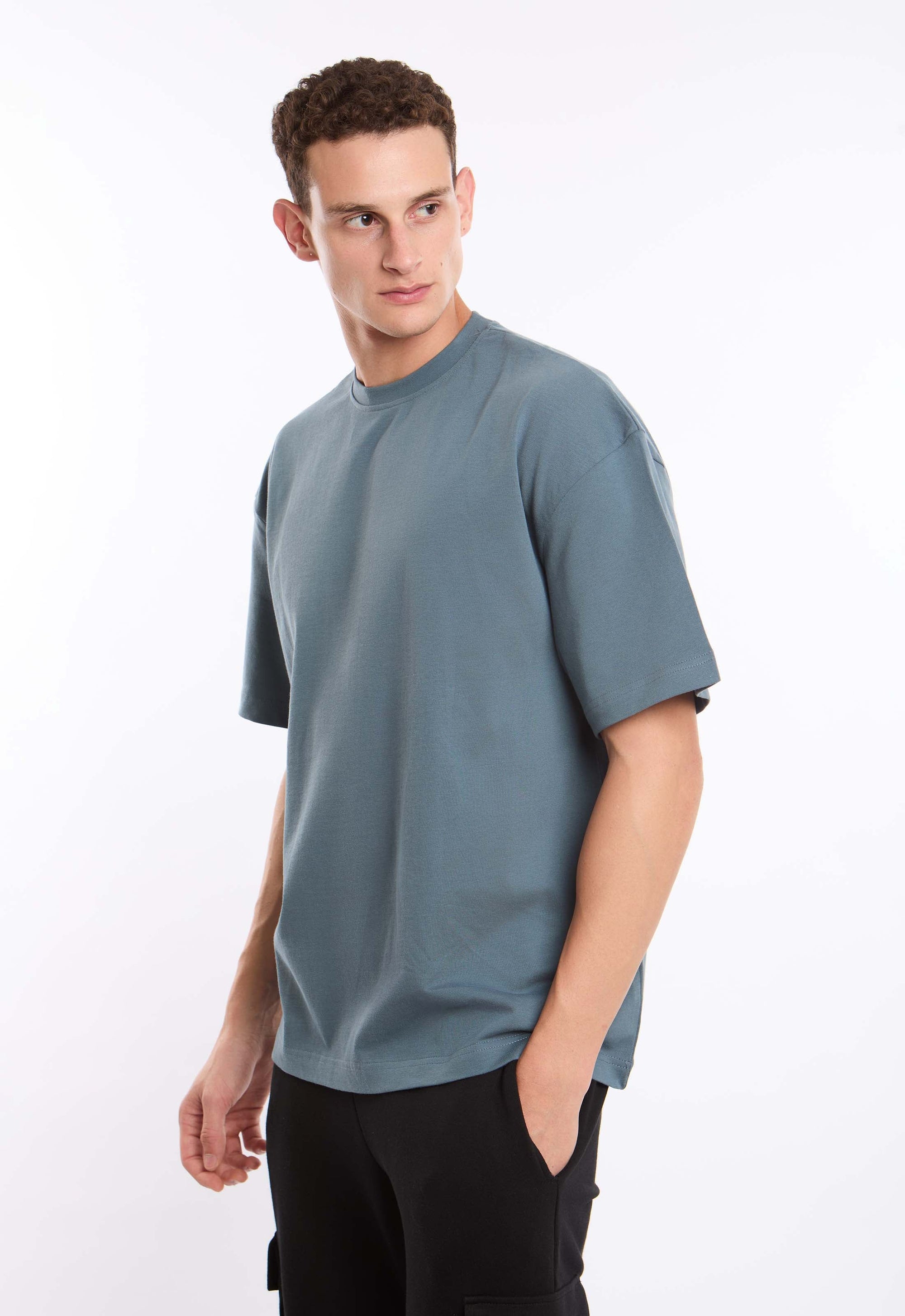 Slip On Solid Round Neck Basic Tee