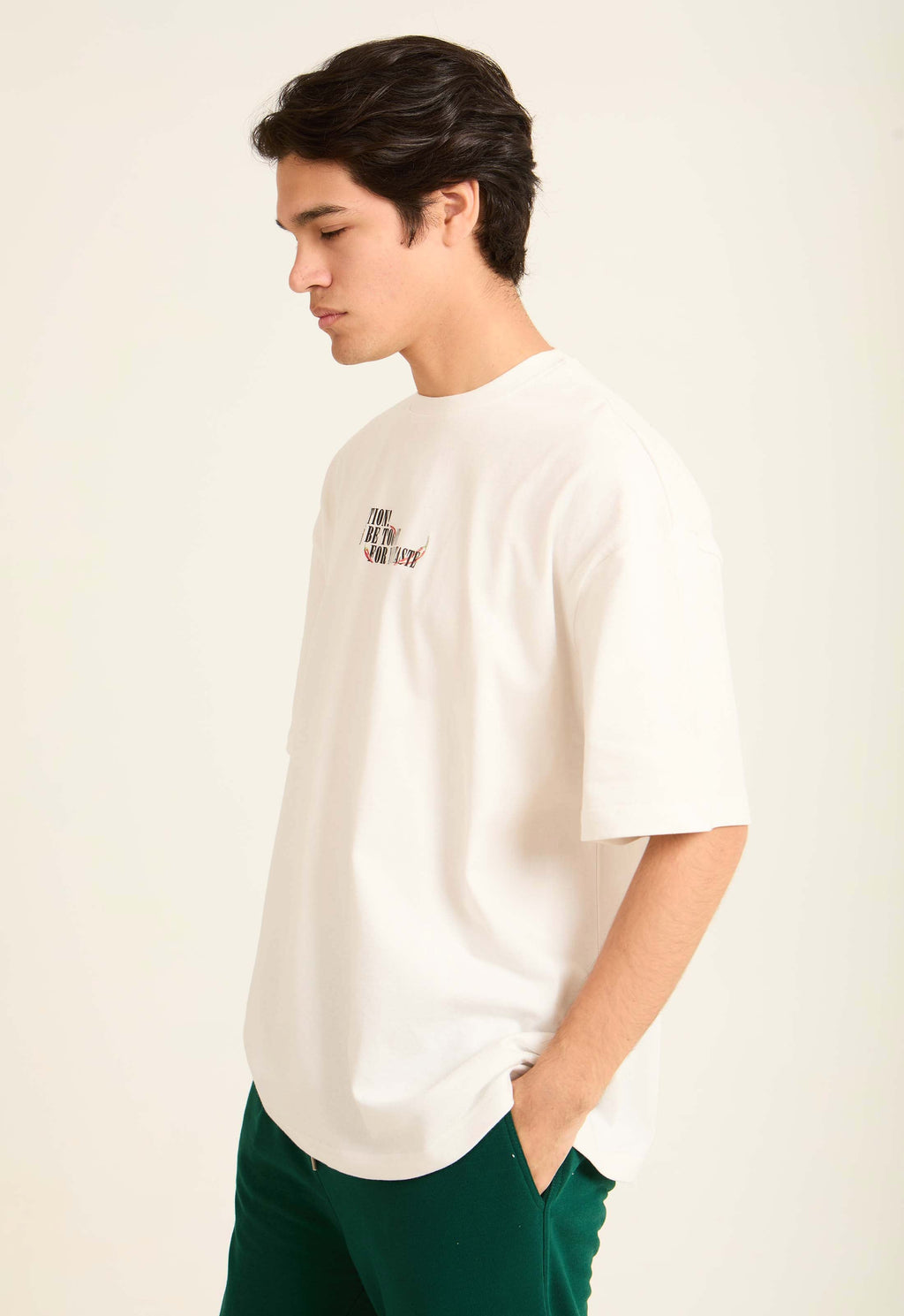 تيشيرت كاجوال مطبوع بأكمام للكوع