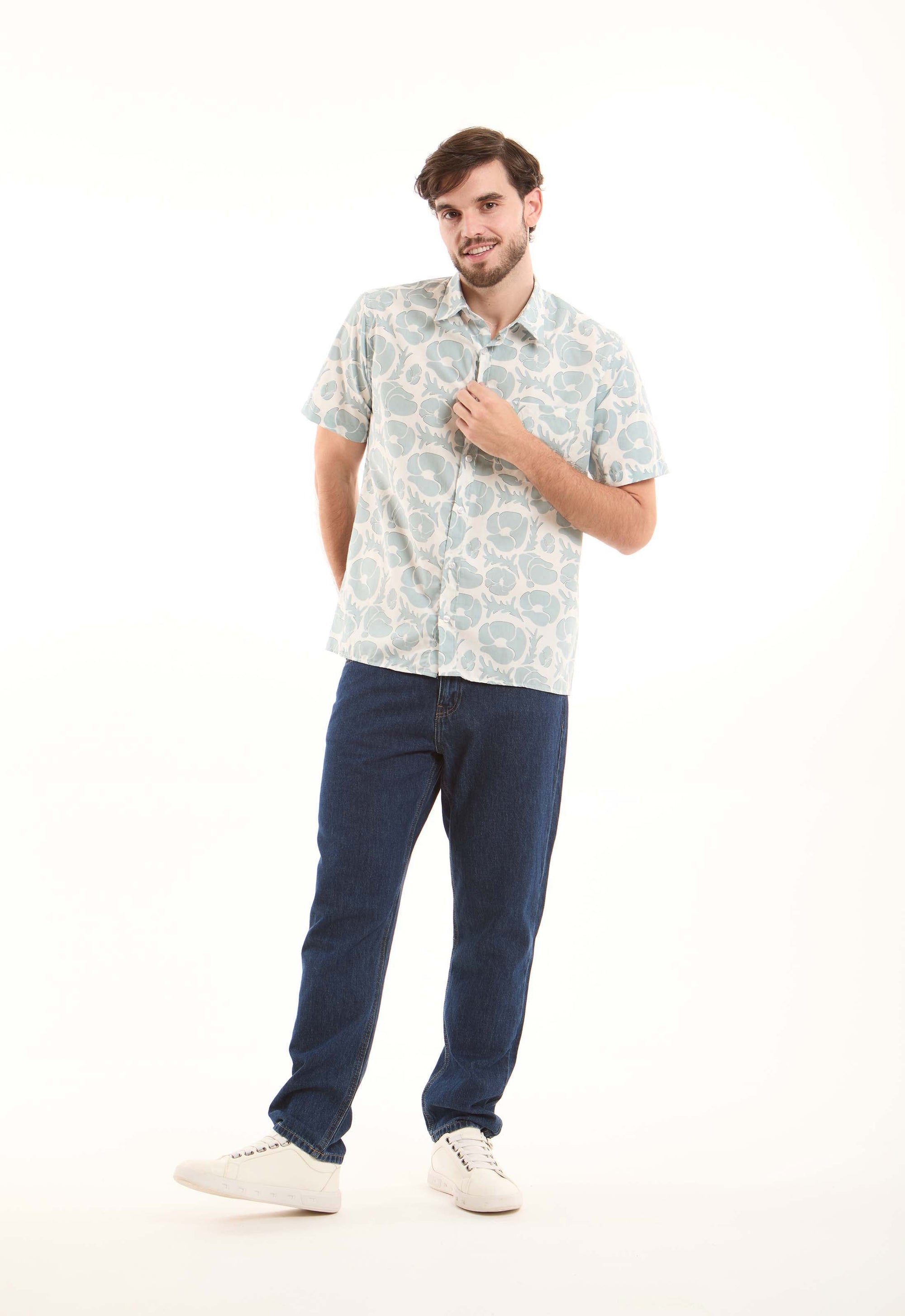 Patterned Short Sleeves Casual Shirt