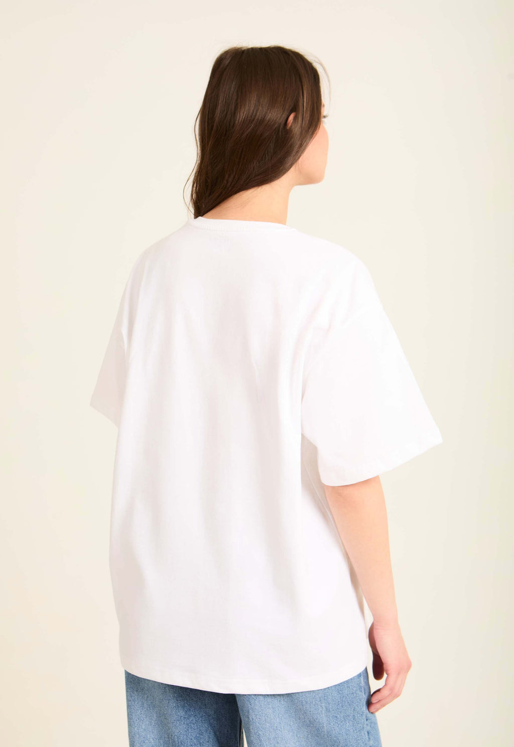 Elbow Sleeves Tee with "Summer Sport" Print