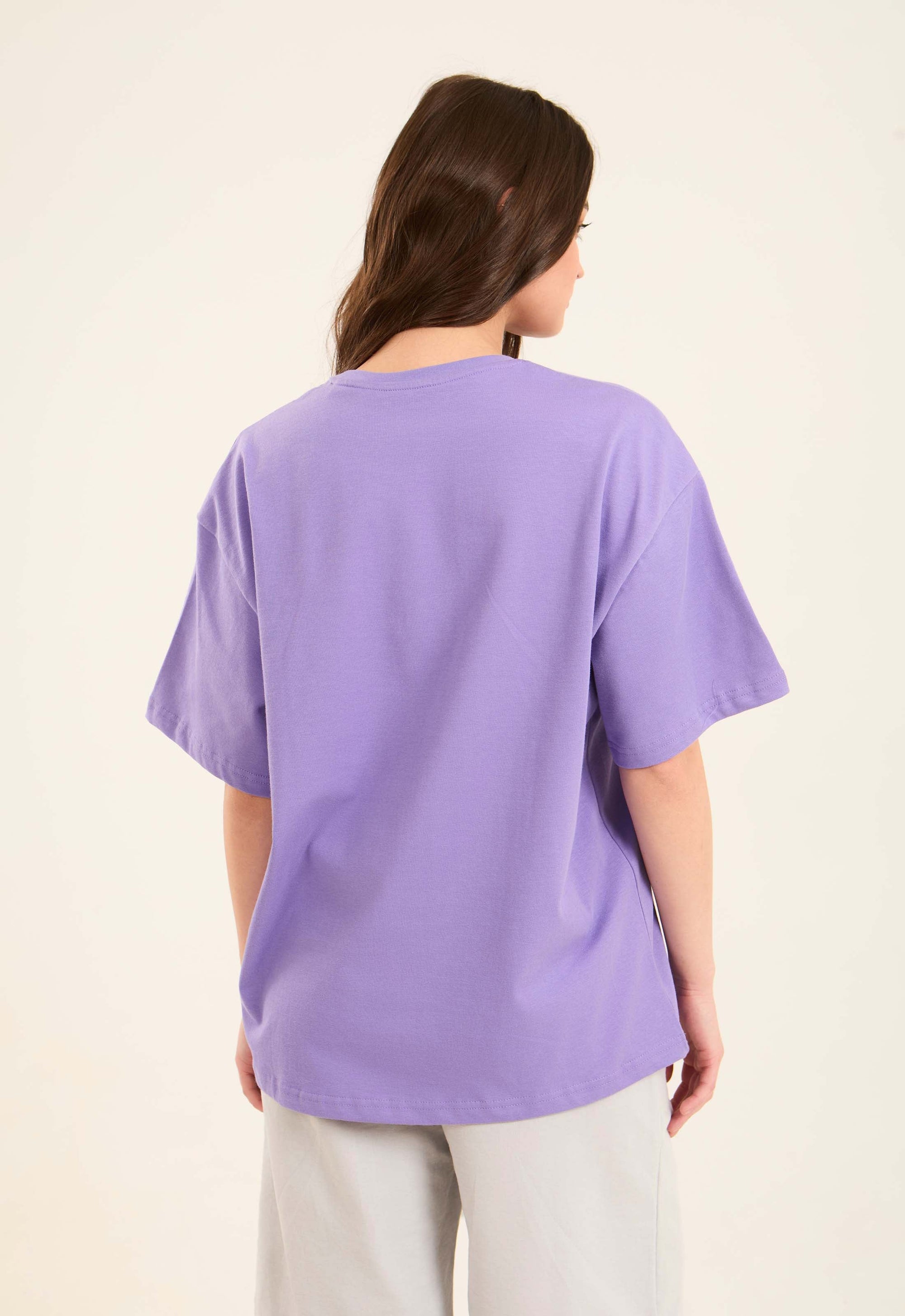 Elbow Sleeves Tee with "Summer Sport" Print