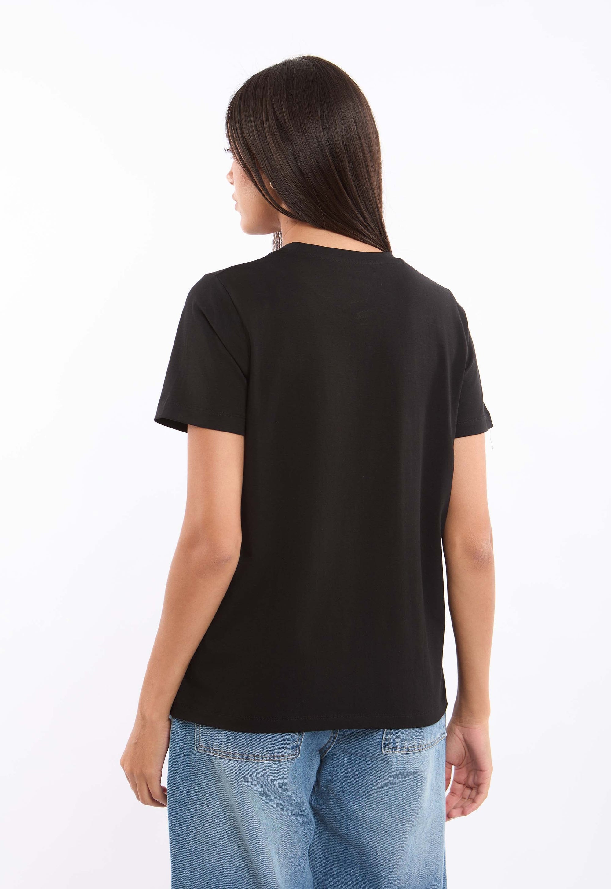 Slip On Solid Pattern Basic Tee