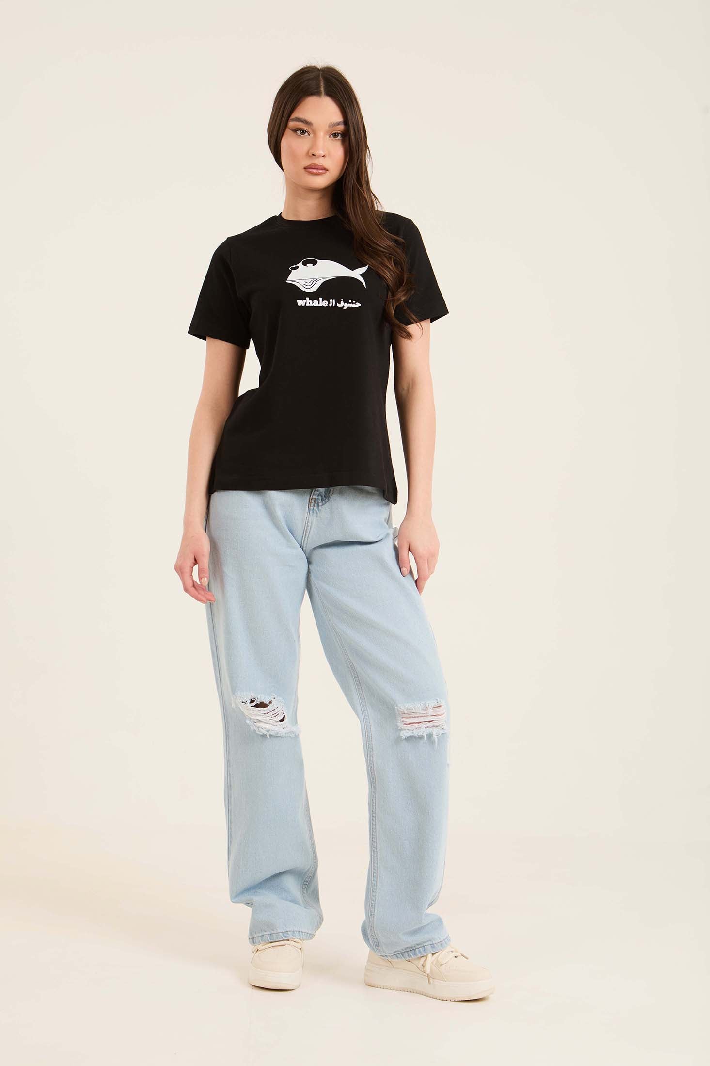 Short Sleeves Cotton Tee with "ÍÊÔæÝ ÇáWhale" Print