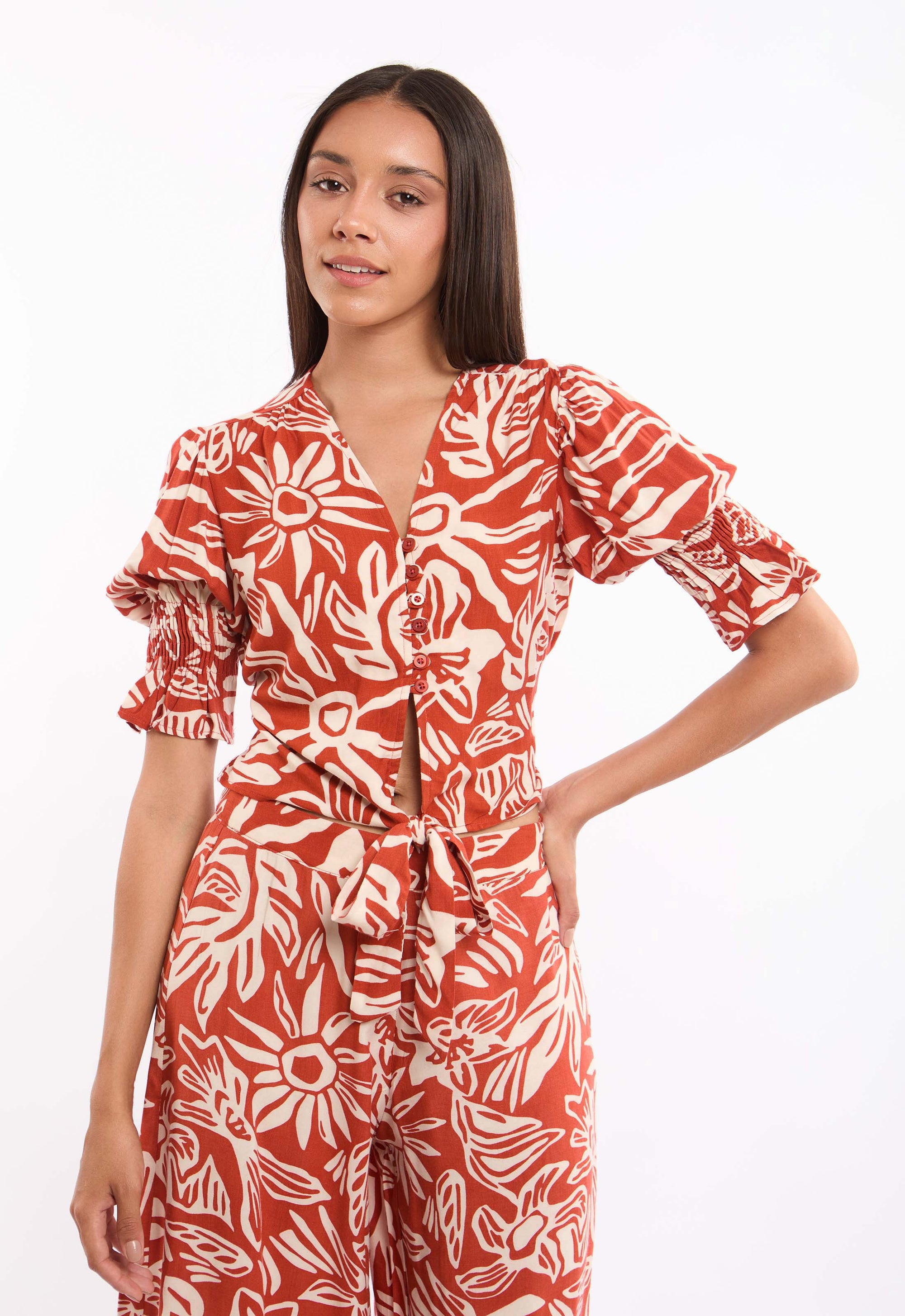 Floral Buttoned Short Blouse with Elastic Sleeves