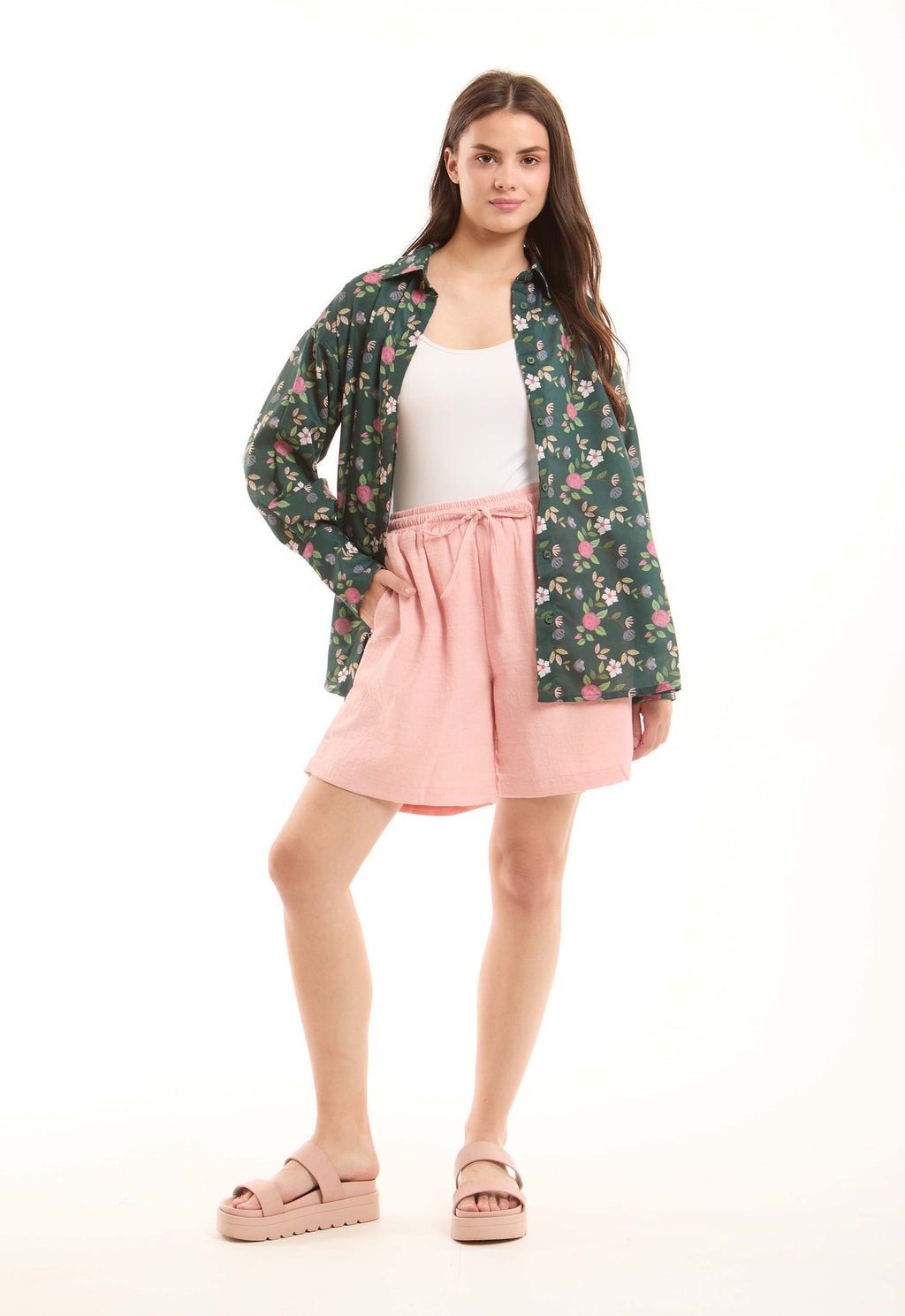 بلوزة نسائية قصيرة متعددة الألوان