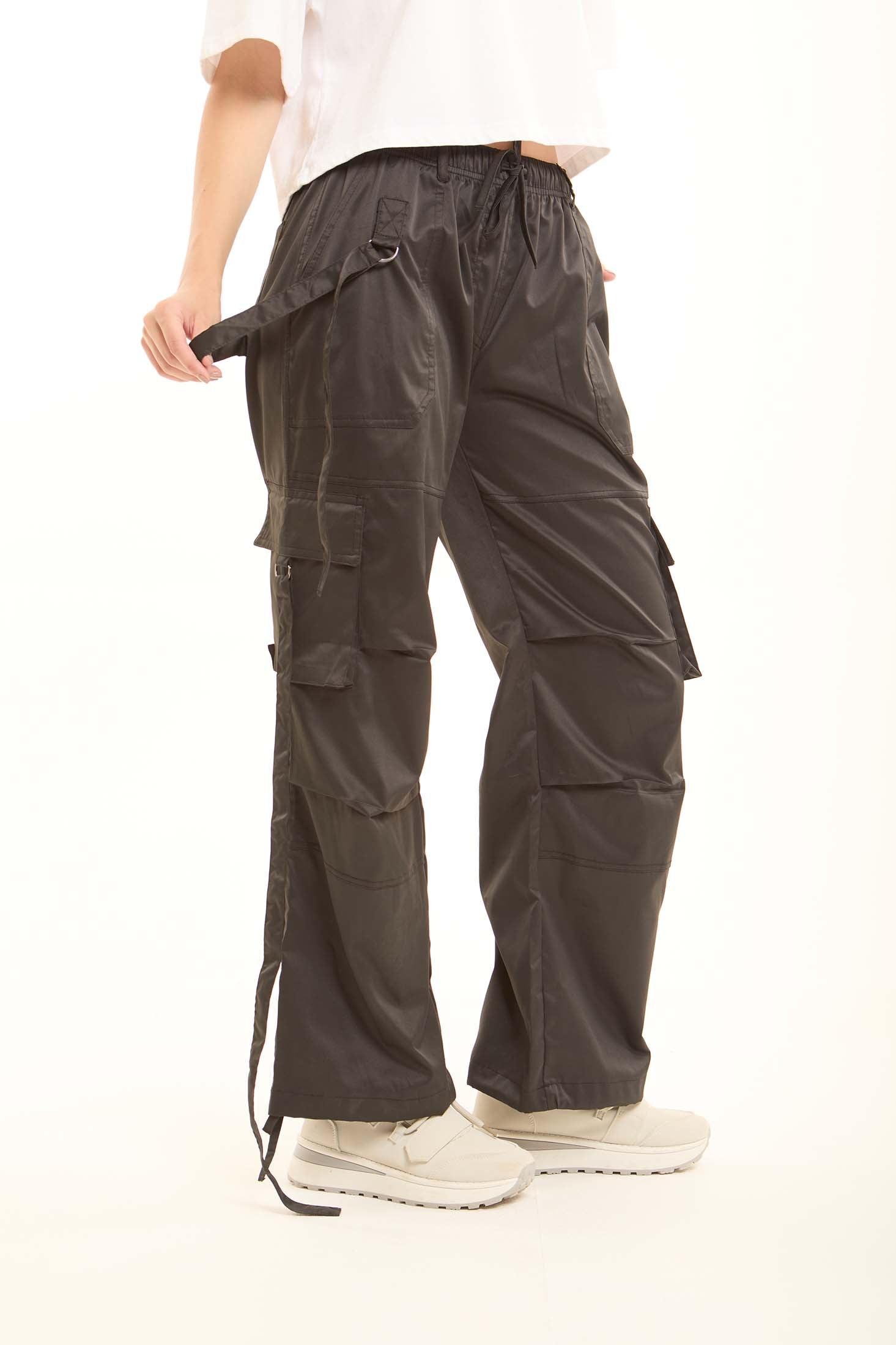 Relaxed Cargo Straight Pants with Multi Pockets
