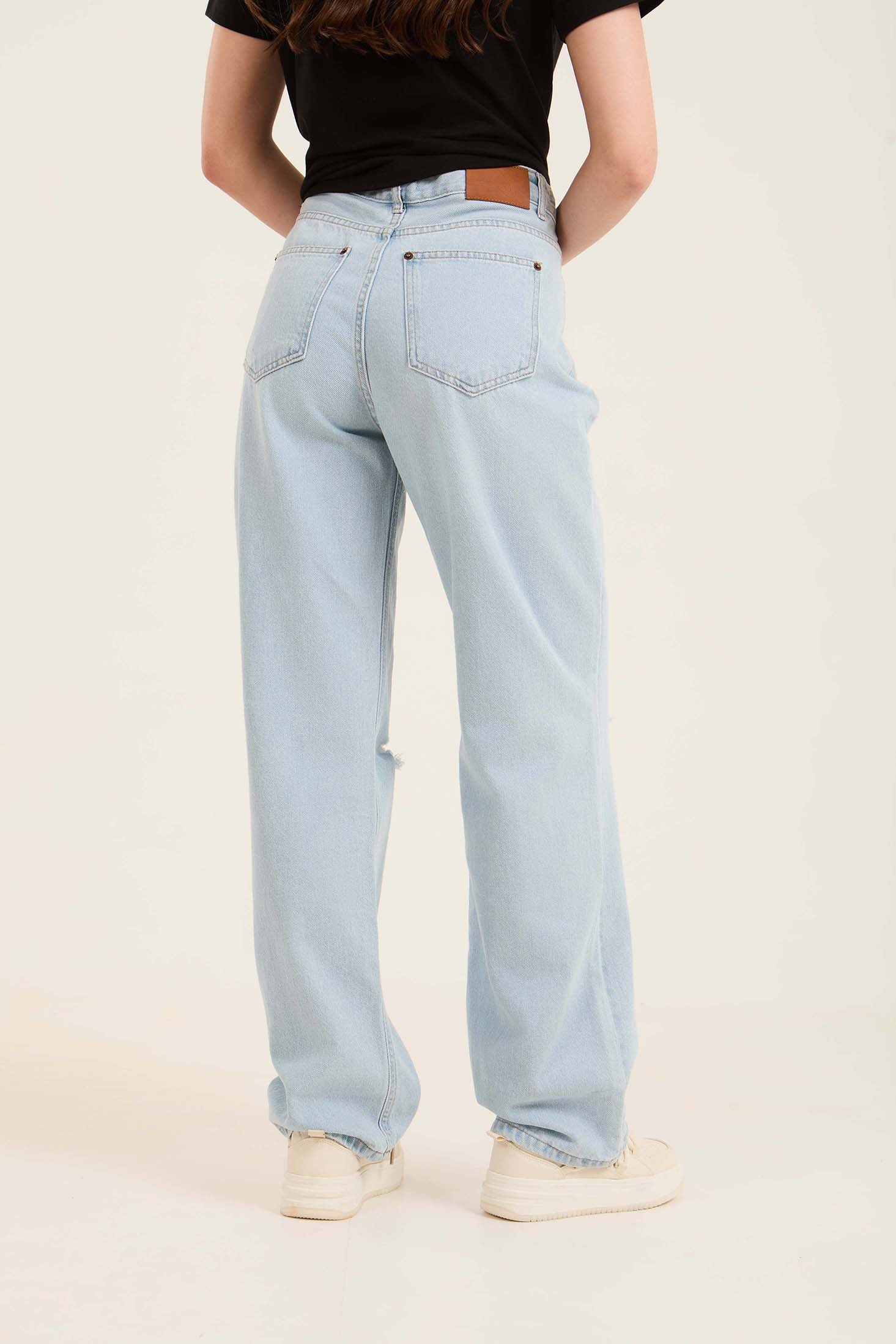 Relaxed Straight Denim Jeans with Distressed Knees