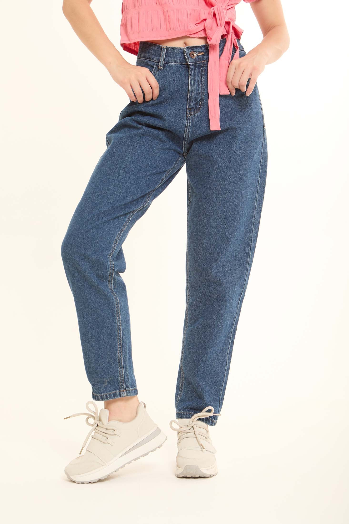 Relaxed Tapered Denim Pants with Soft Drape