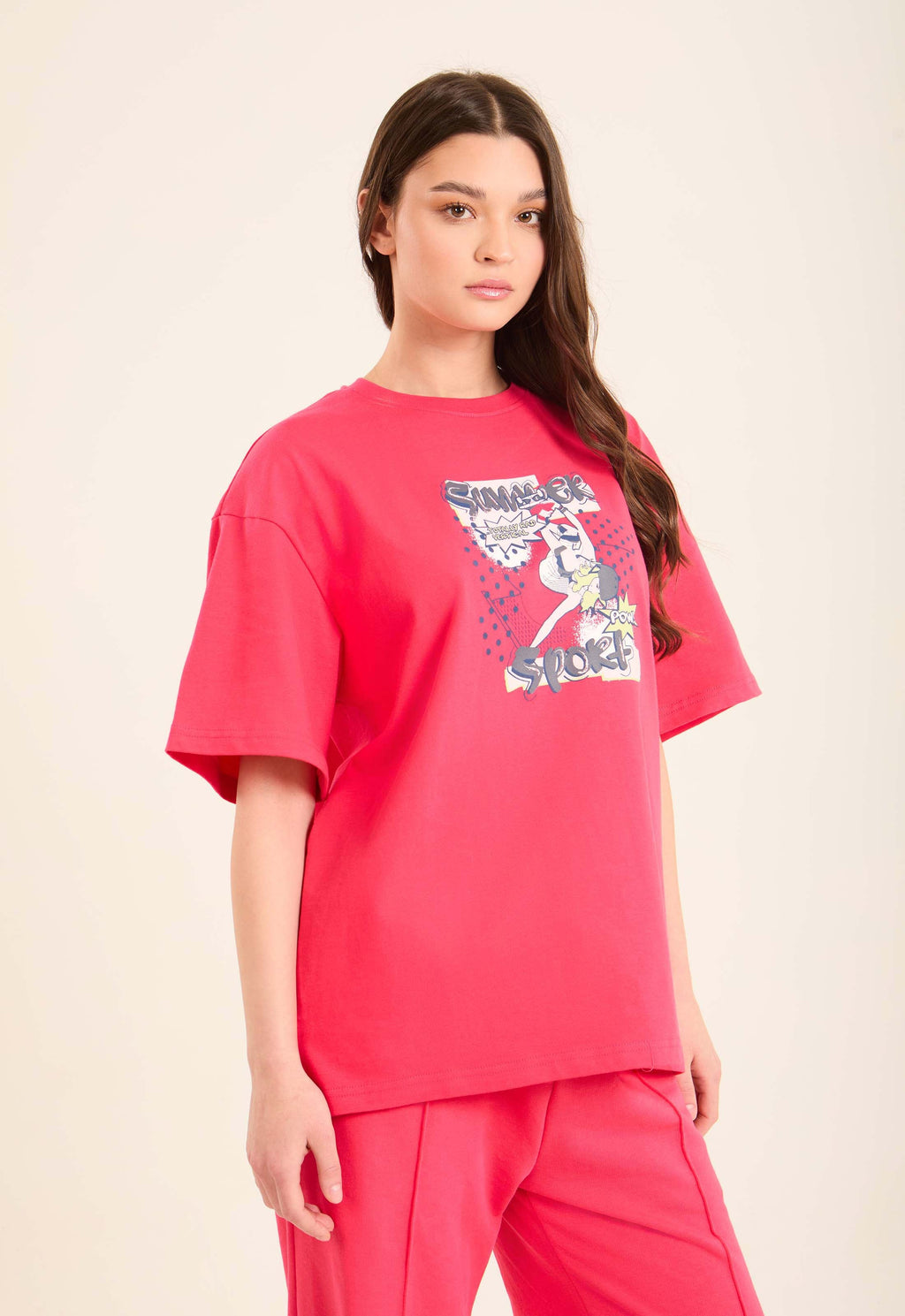 Elbow Sleeves Tee with "Summer Sport" Print