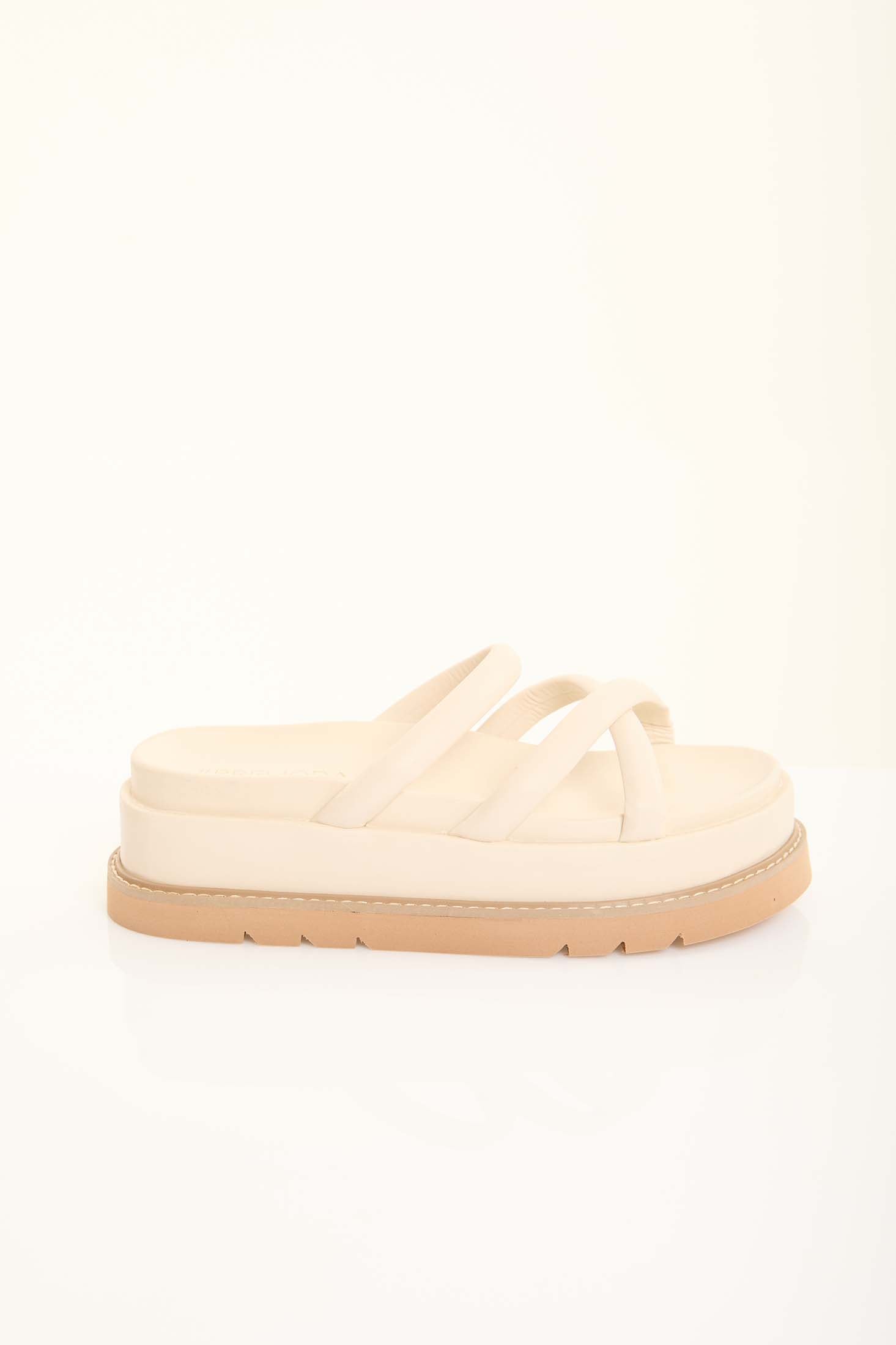 Criss-Cross Straps Platform Slippers