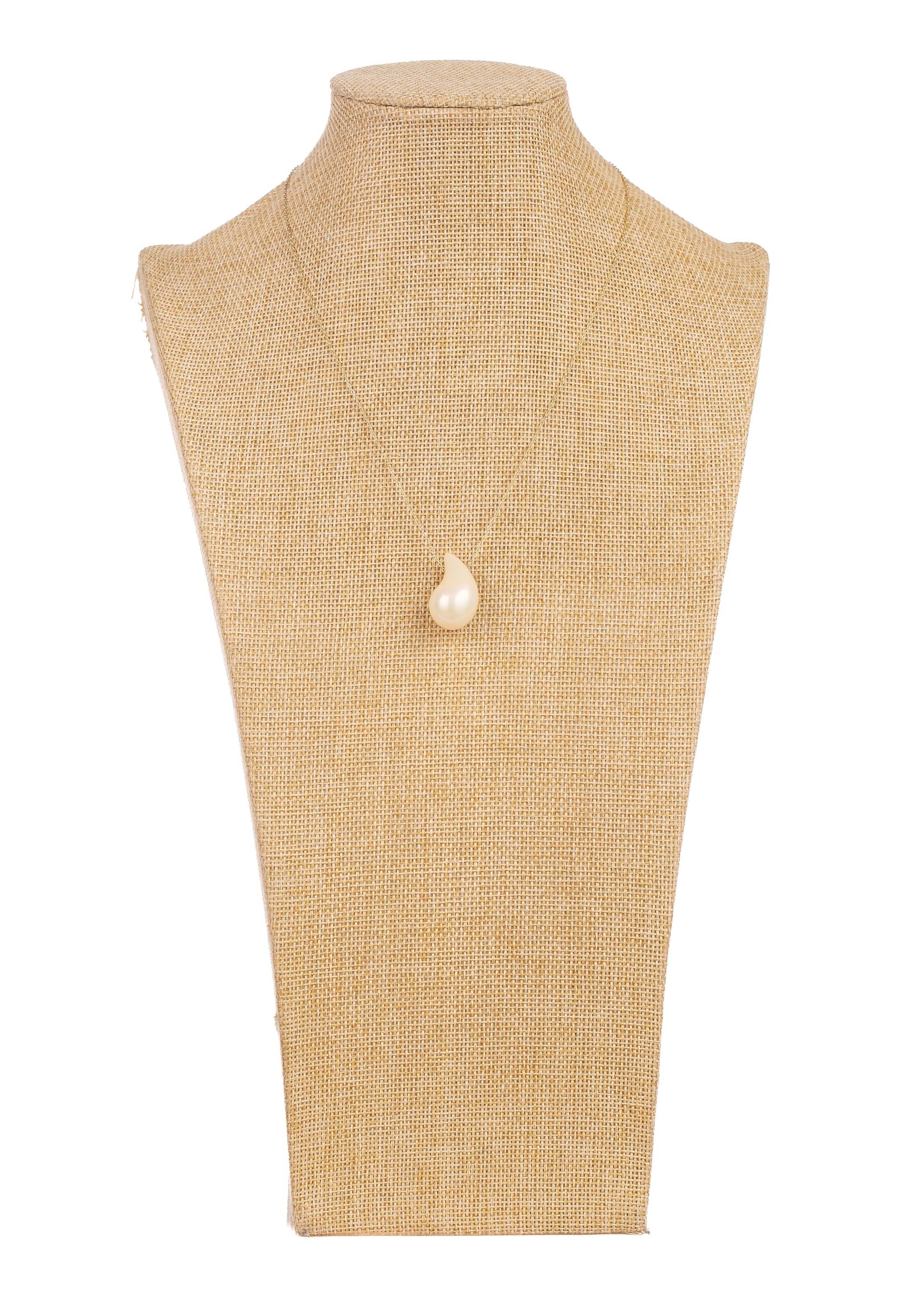 Teardrop Pendant Golden Necklace