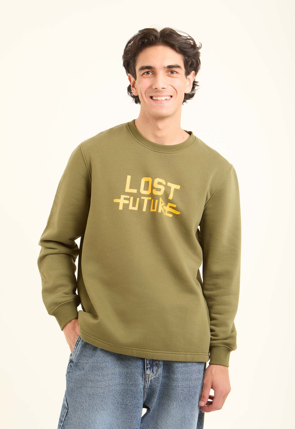 سويت شيرت كاجوال مريح مطبوع "Lost Future"