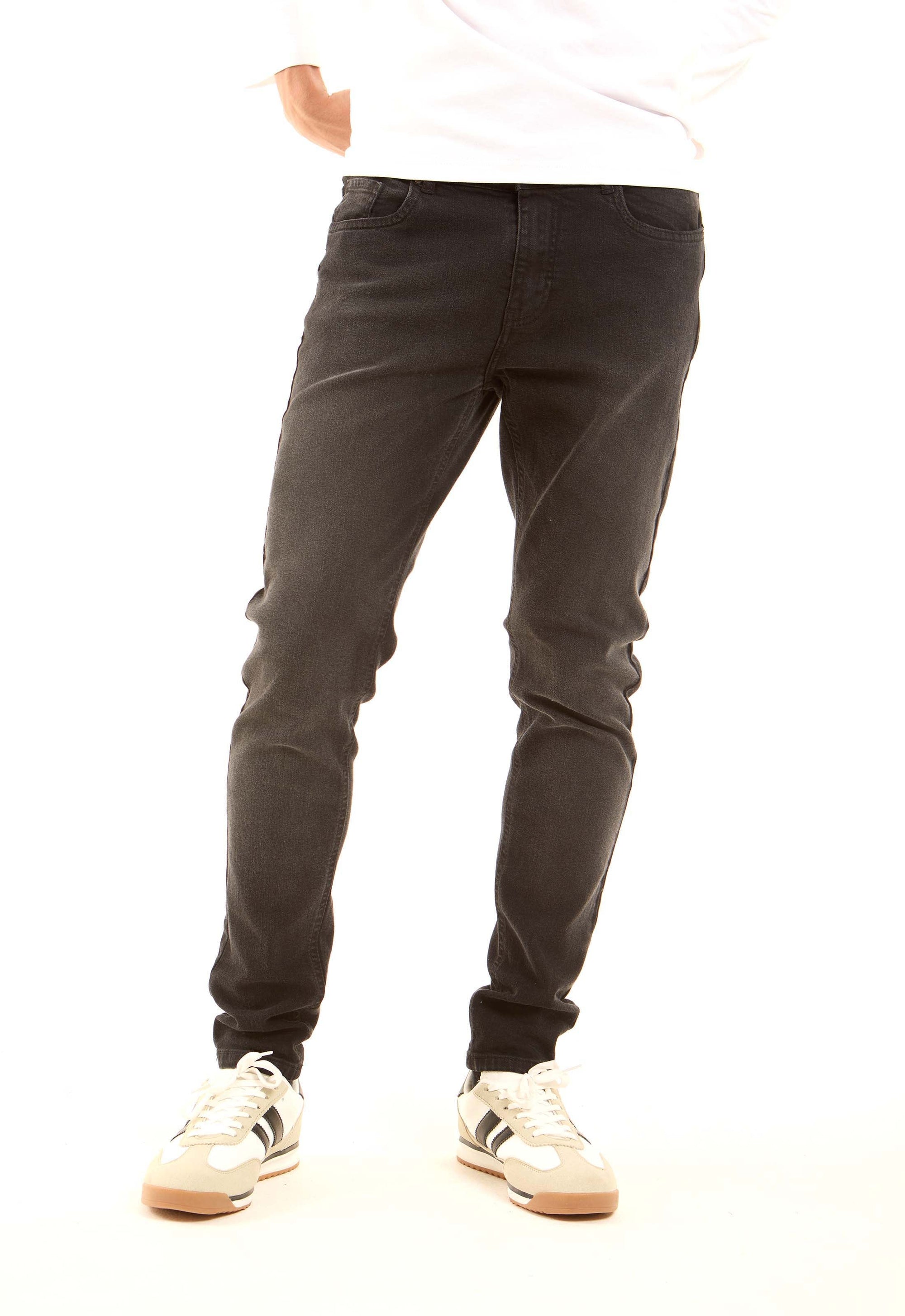 Slim-Fit Stretch Jeans