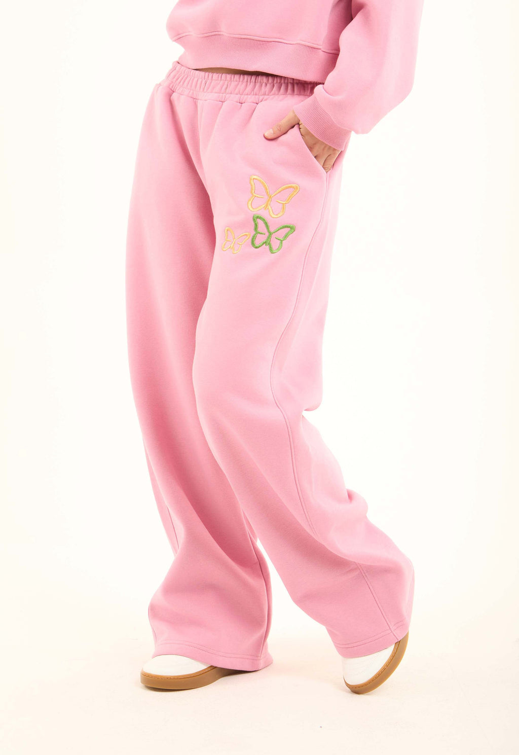 Relaxed Wide-Leg Pants with Embroidered Butterflies