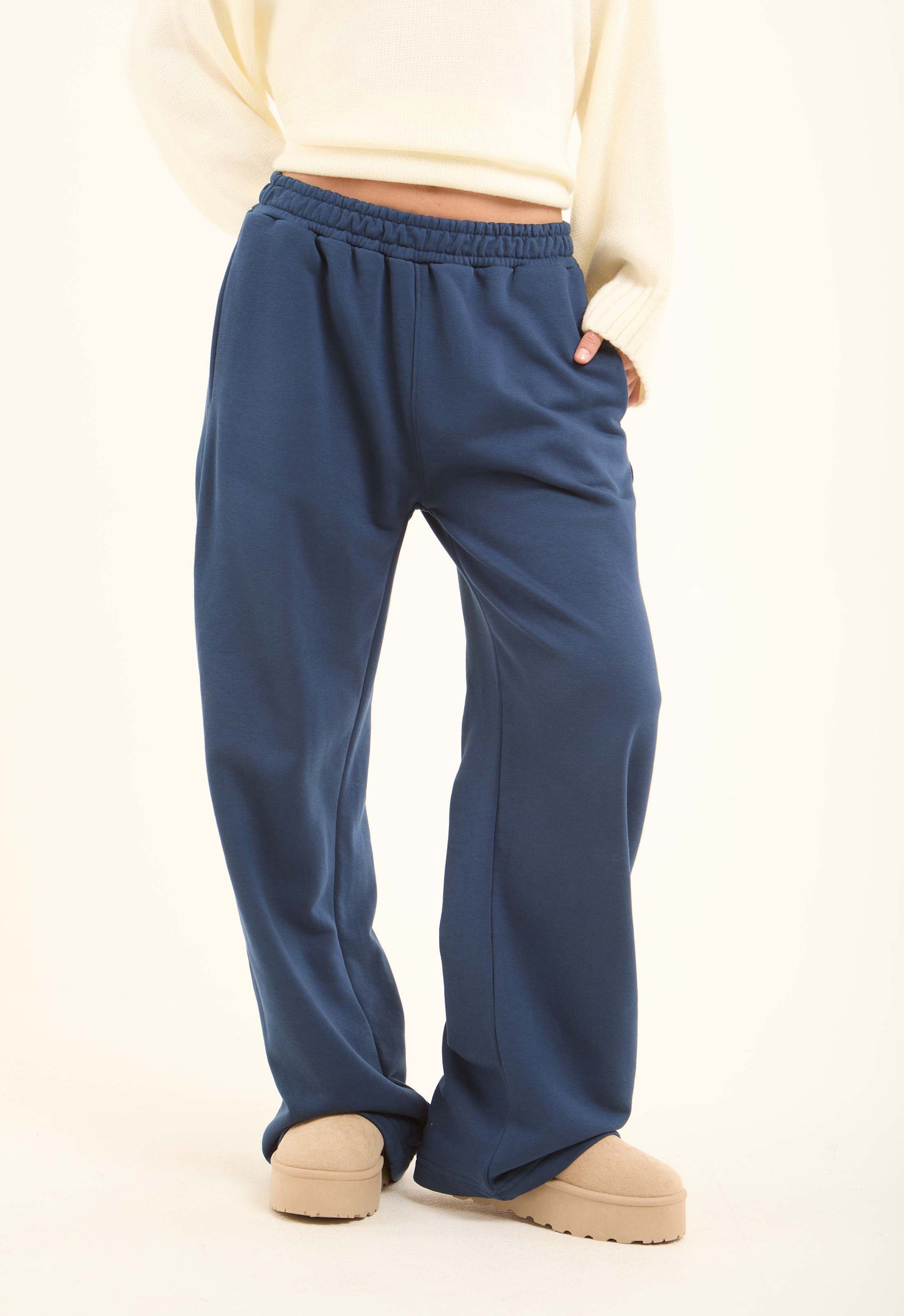 Comfy Wide-Leg Cotton Pants