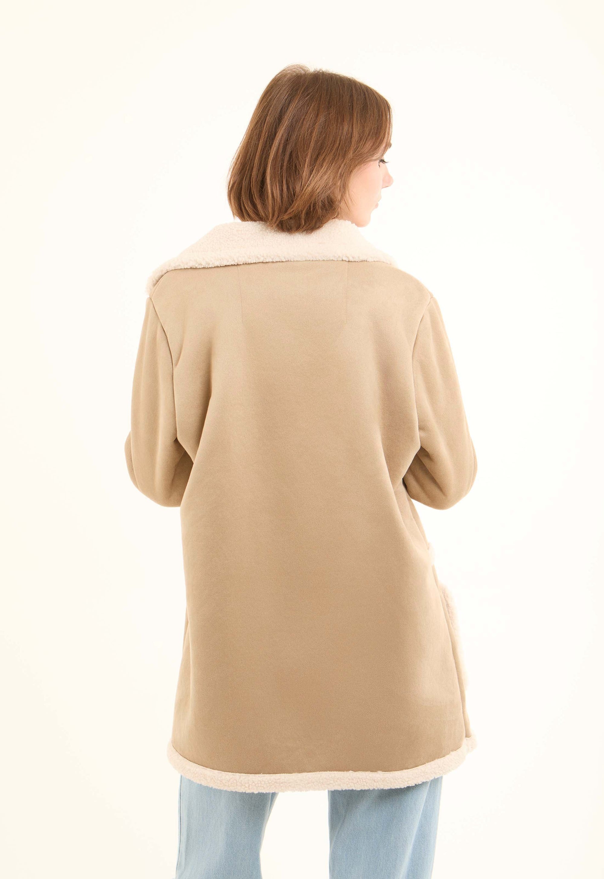 Contrast Pocket Fleece Jacket