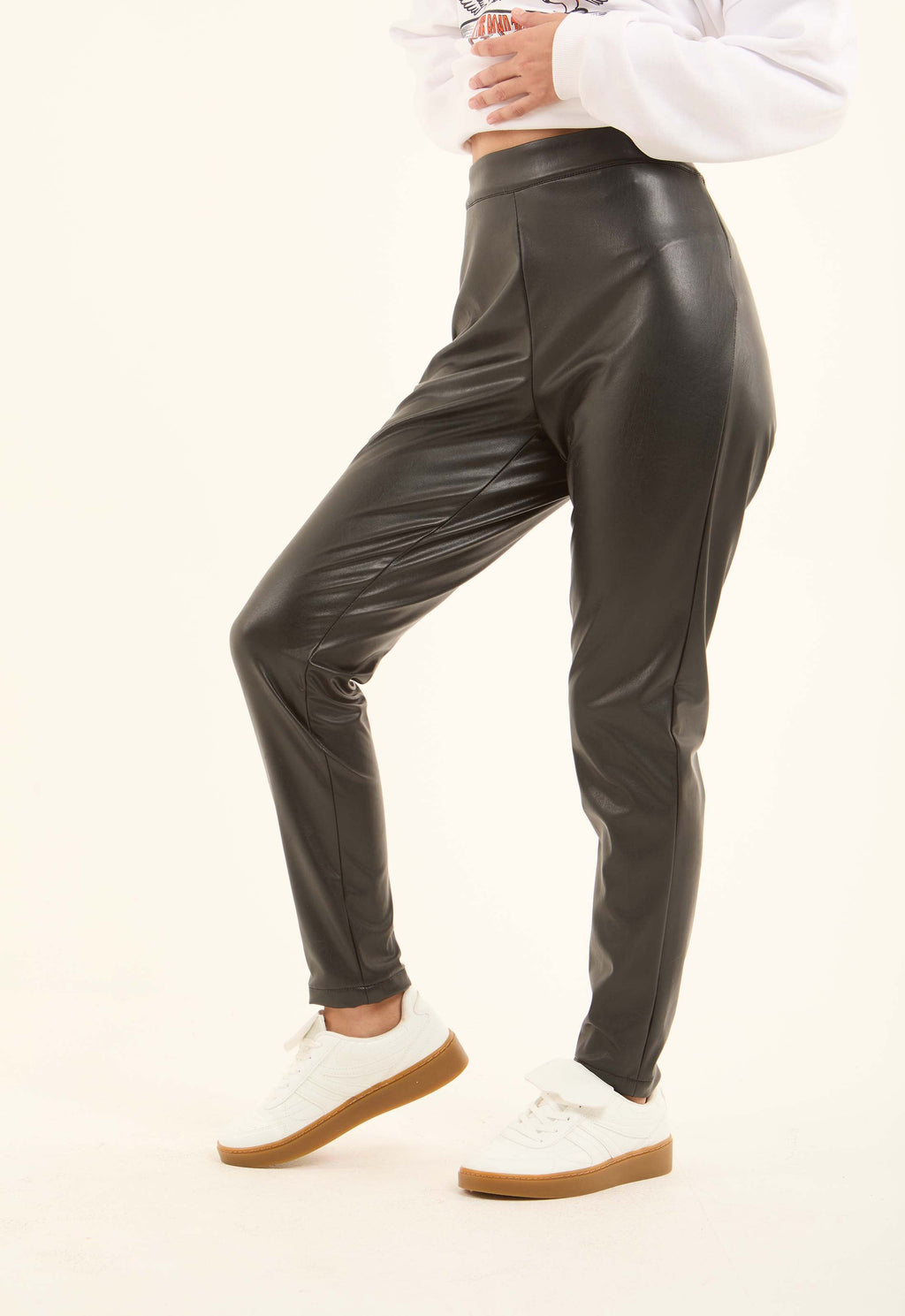 Elastic Waist Slip On Leather Leggings