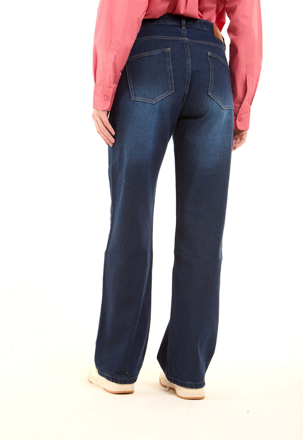 Classic Straight-Leg Denim Jeans