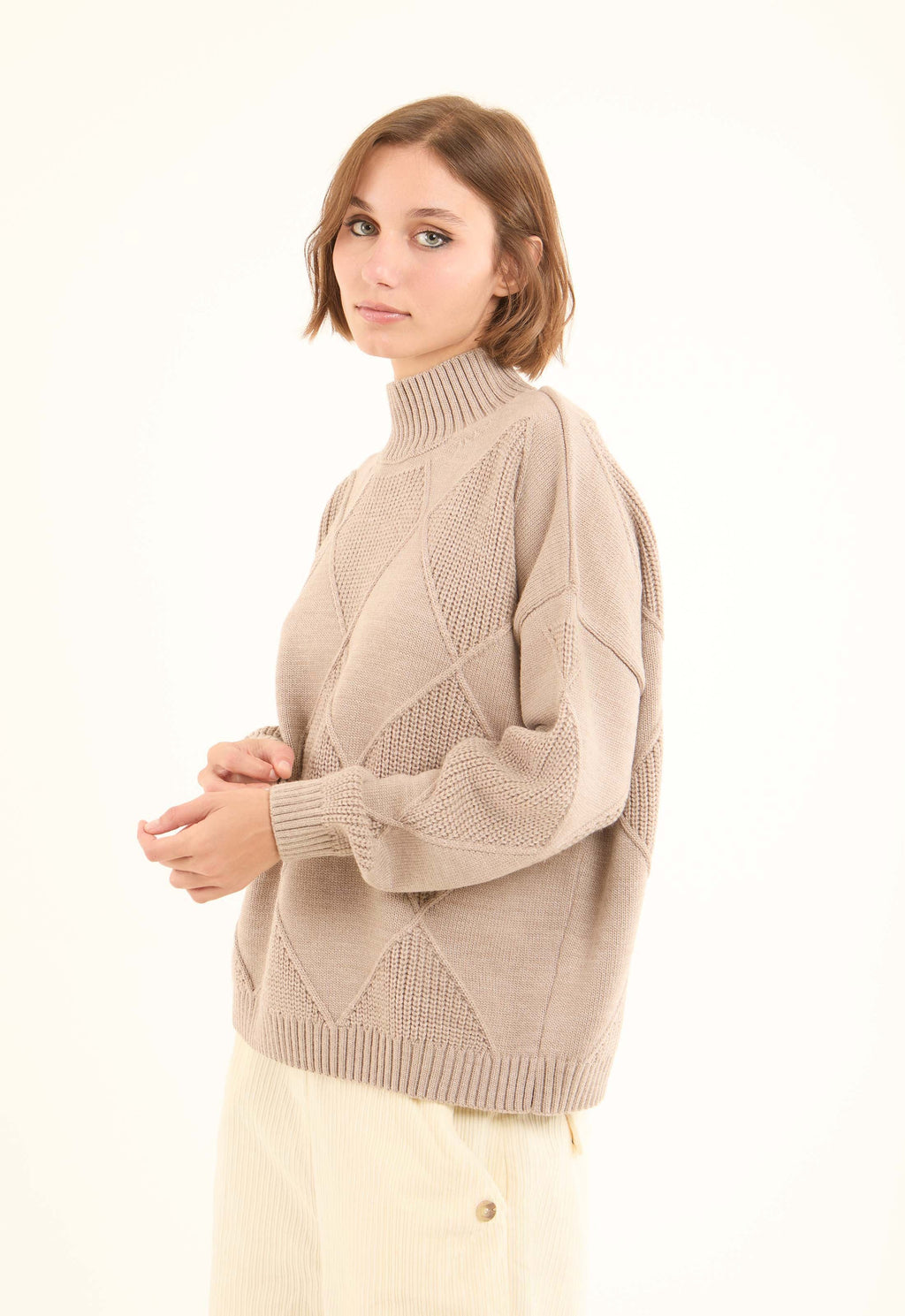 Chunky Knit Diamonds Winter Pullover