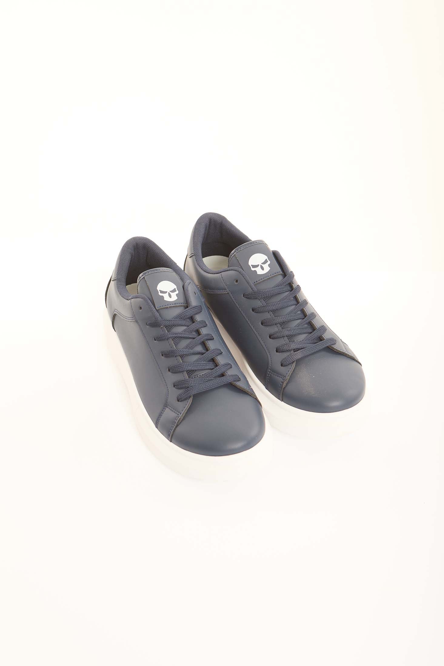 Classic Plain Panel Low-Top Trainers