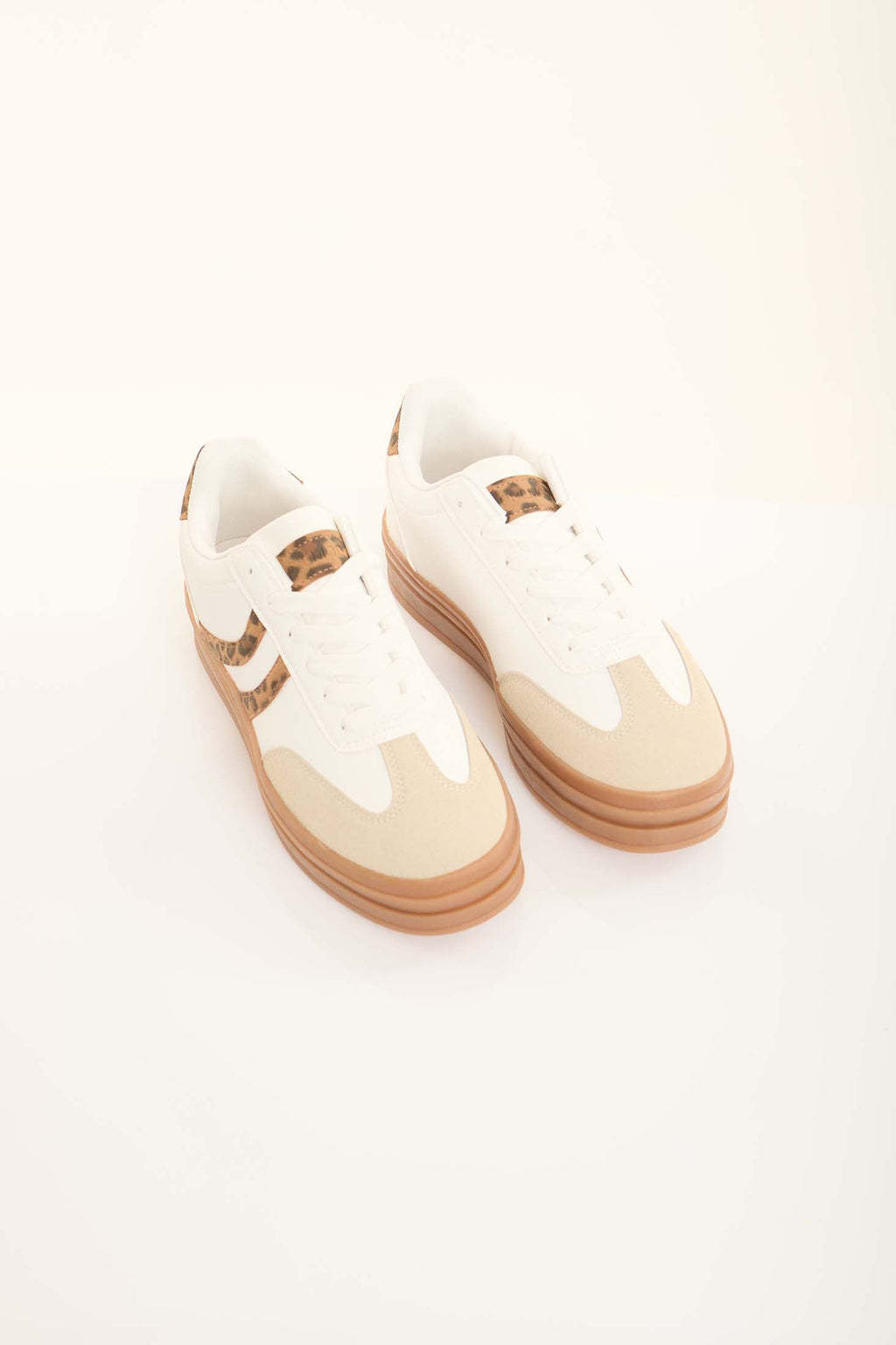 Mid-Sole Leather Shoes with Leopard Touch