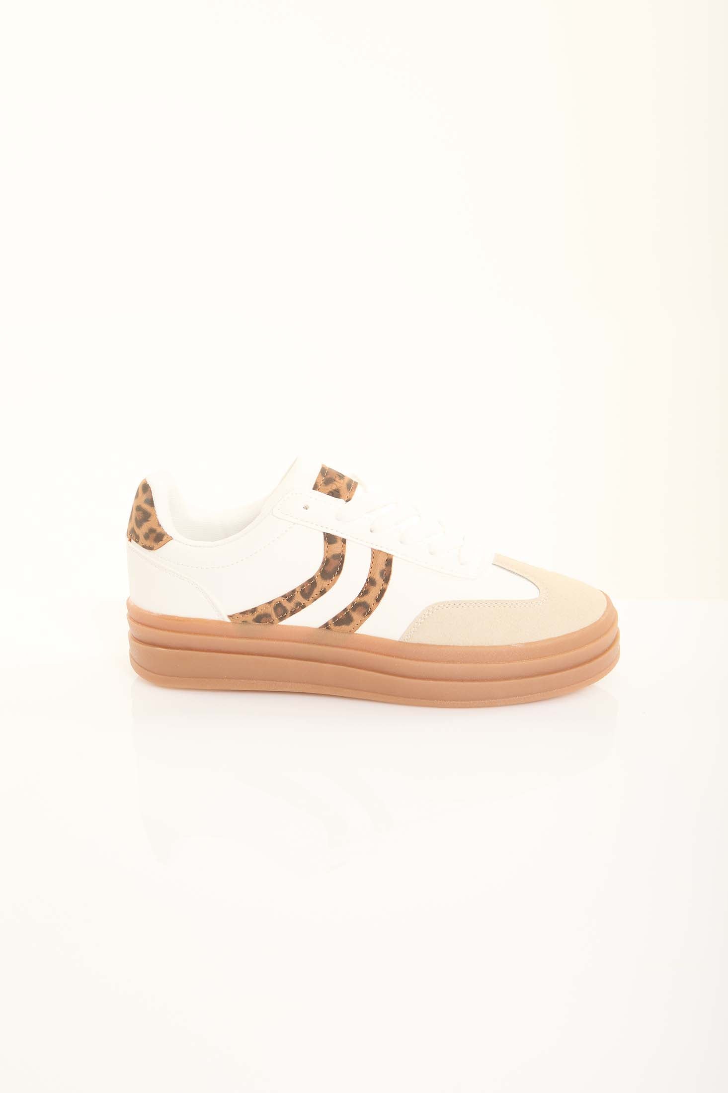 Mid-Sole Leather Shoes with Leopard Touch