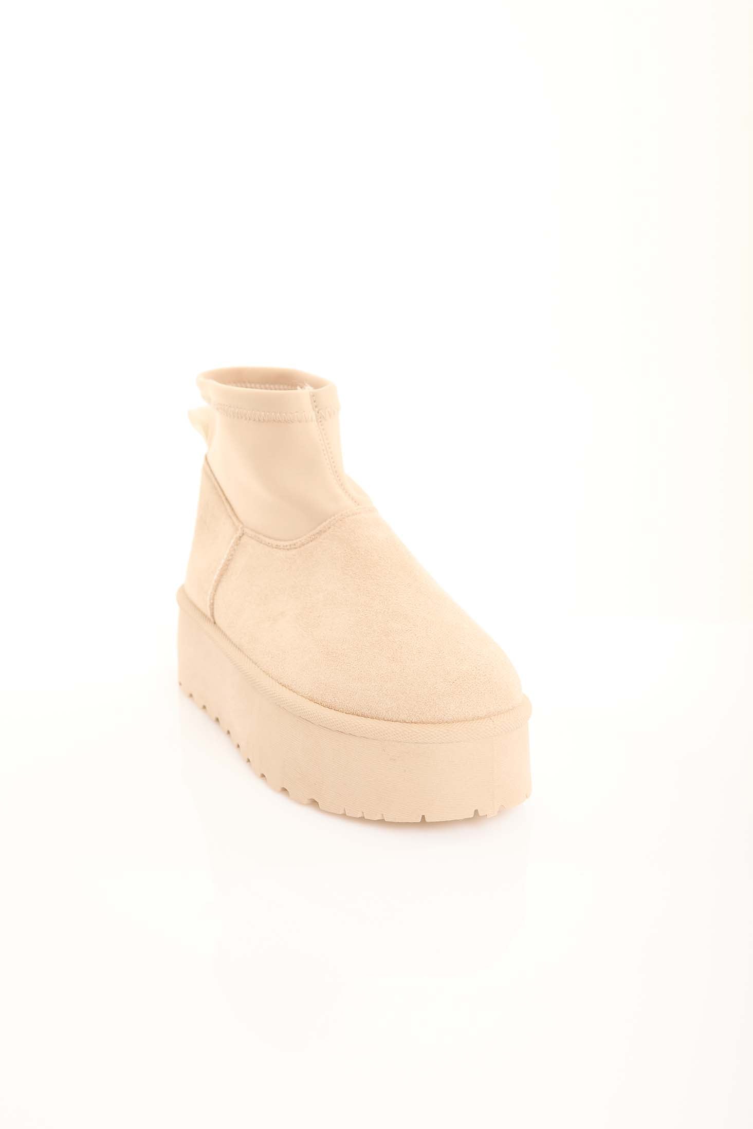 Suede Mid-Sole Cozy Ankle Boots